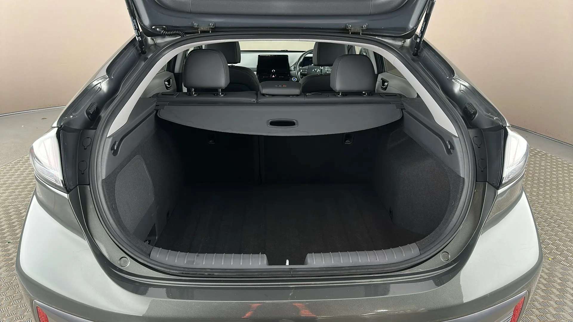 2021 HYUNDAI IONIQ 2021 HYUNDAI IONIQ