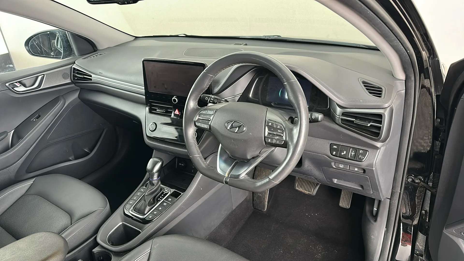2021 HYUNDAI IONIQ 2021 HYUNDAI IONIQ