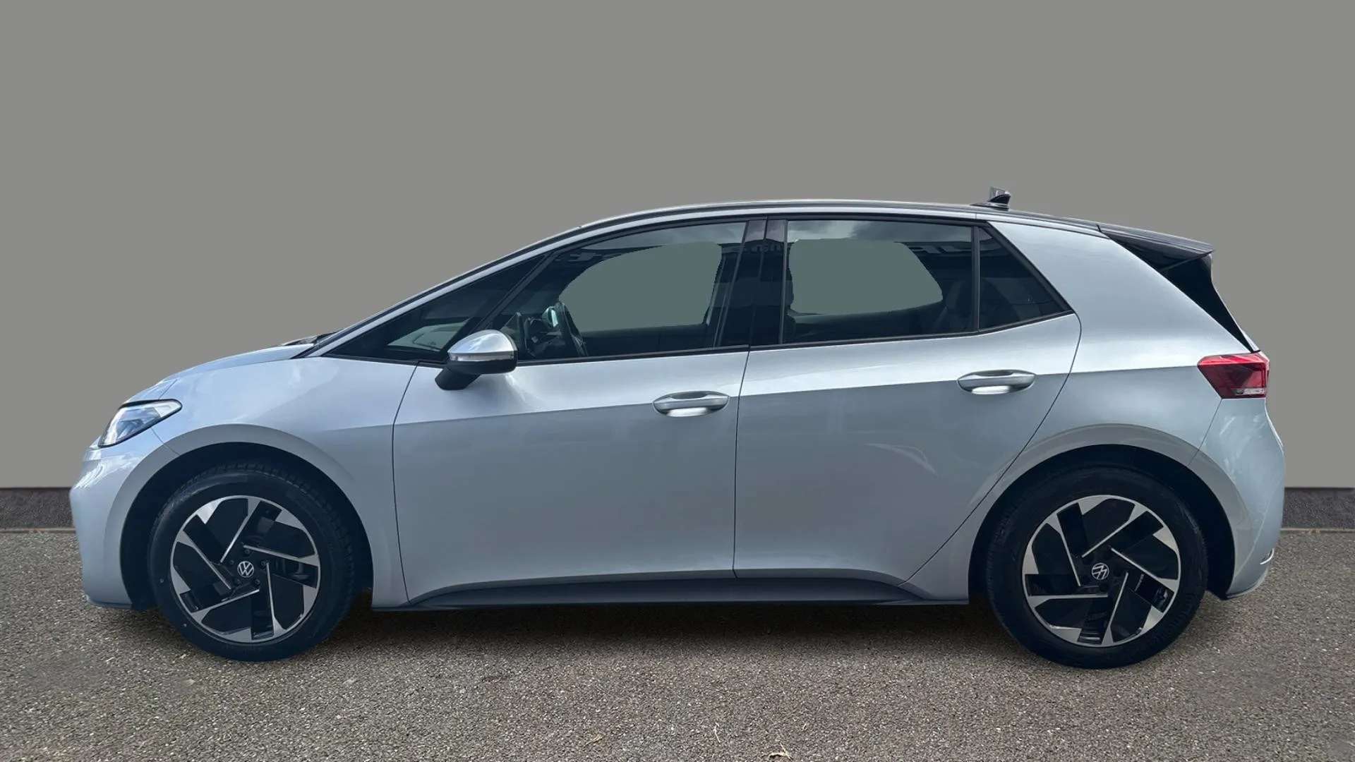 A 2024 VOLKSWAGEN ID.3 150kW Pro 58kWh Auto A 2024 VOLKSWAGEN ID.3 150kW Pro 58kWh Auto