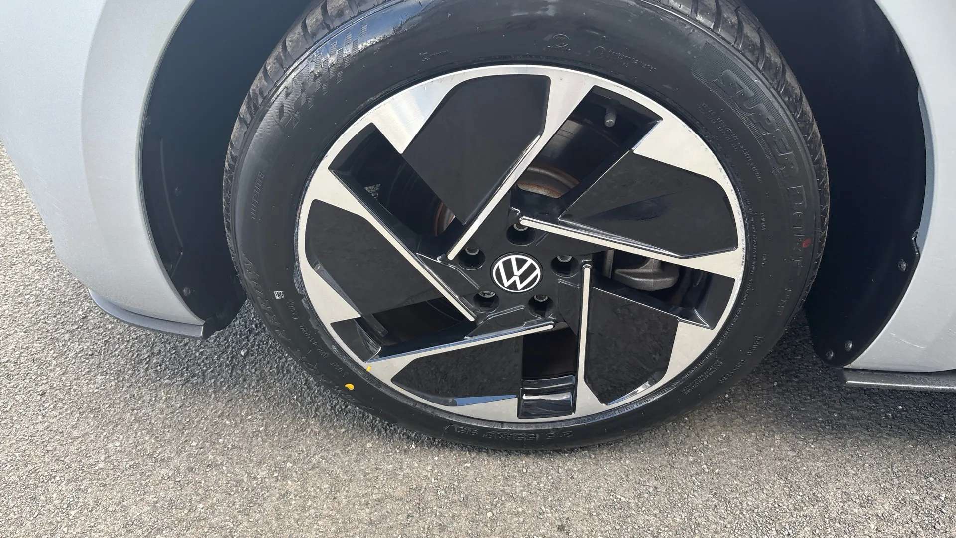 2024 VOLKSWAGEN ID.3 2024 VOLKSWAGEN ID.3