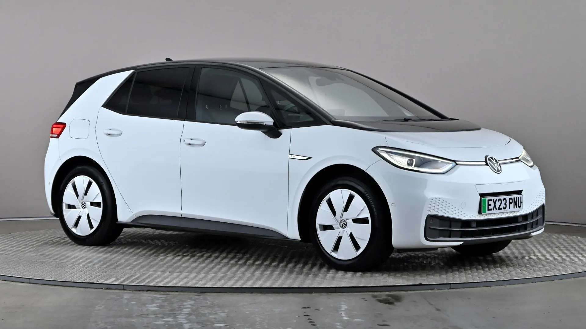 A 2023 VOLKSWAGEN ID.3 107KW Family Pro 58kWh Auto A 2023 VOLKSWAGEN ID.3 107KW Family Pro 58kWh Auto