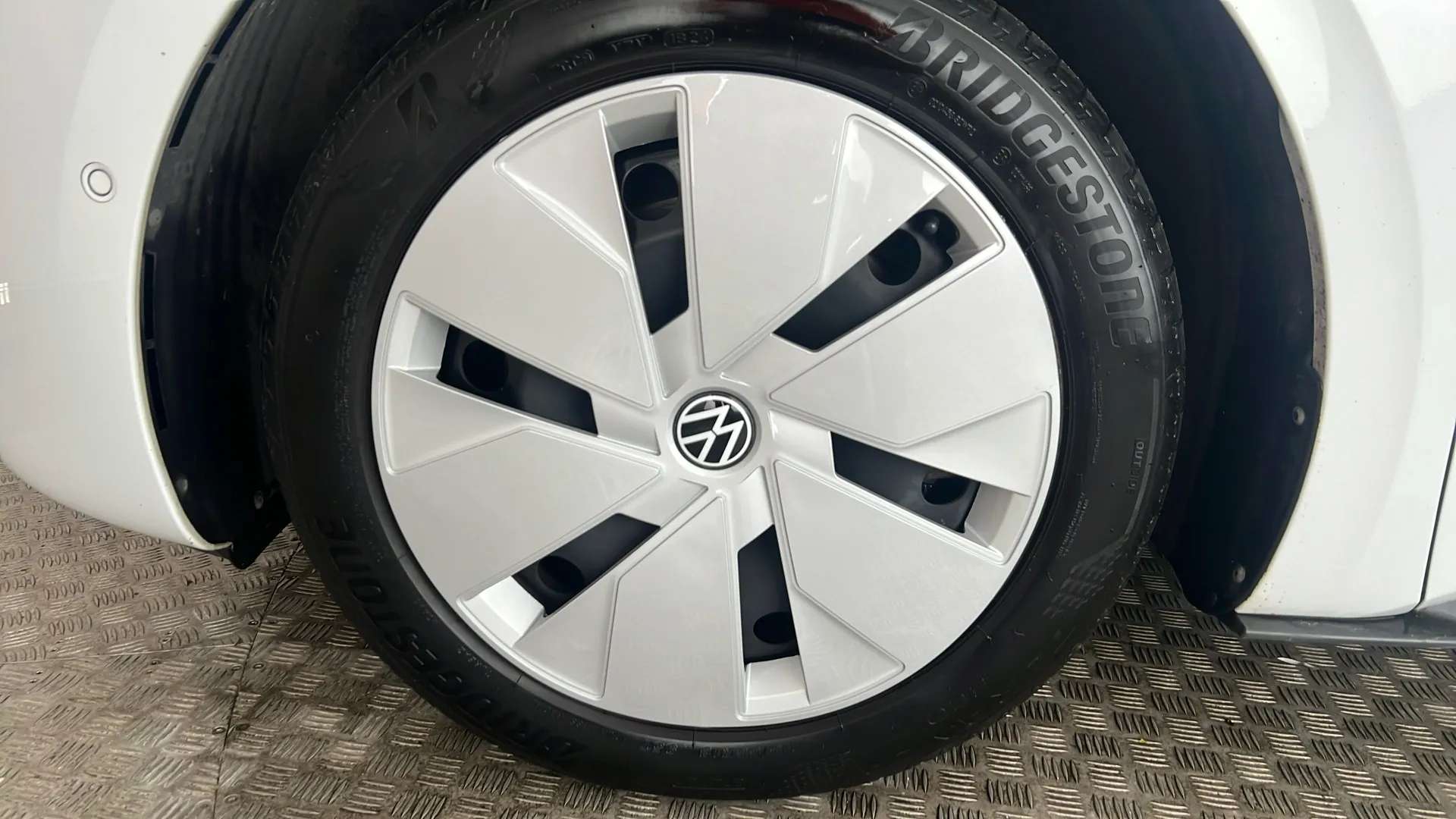 2023 VOLKSWAGEN ID.3 2023 VOLKSWAGEN ID.3