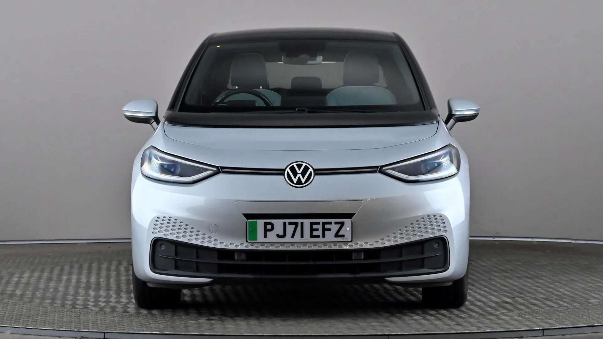 A 2022 VOLKSWAGEN ID.3 107KW Family Pro 58kWh Auto A 2022 VOLKSWAGEN ID.3 107KW Family Pro 58kWh Auto
