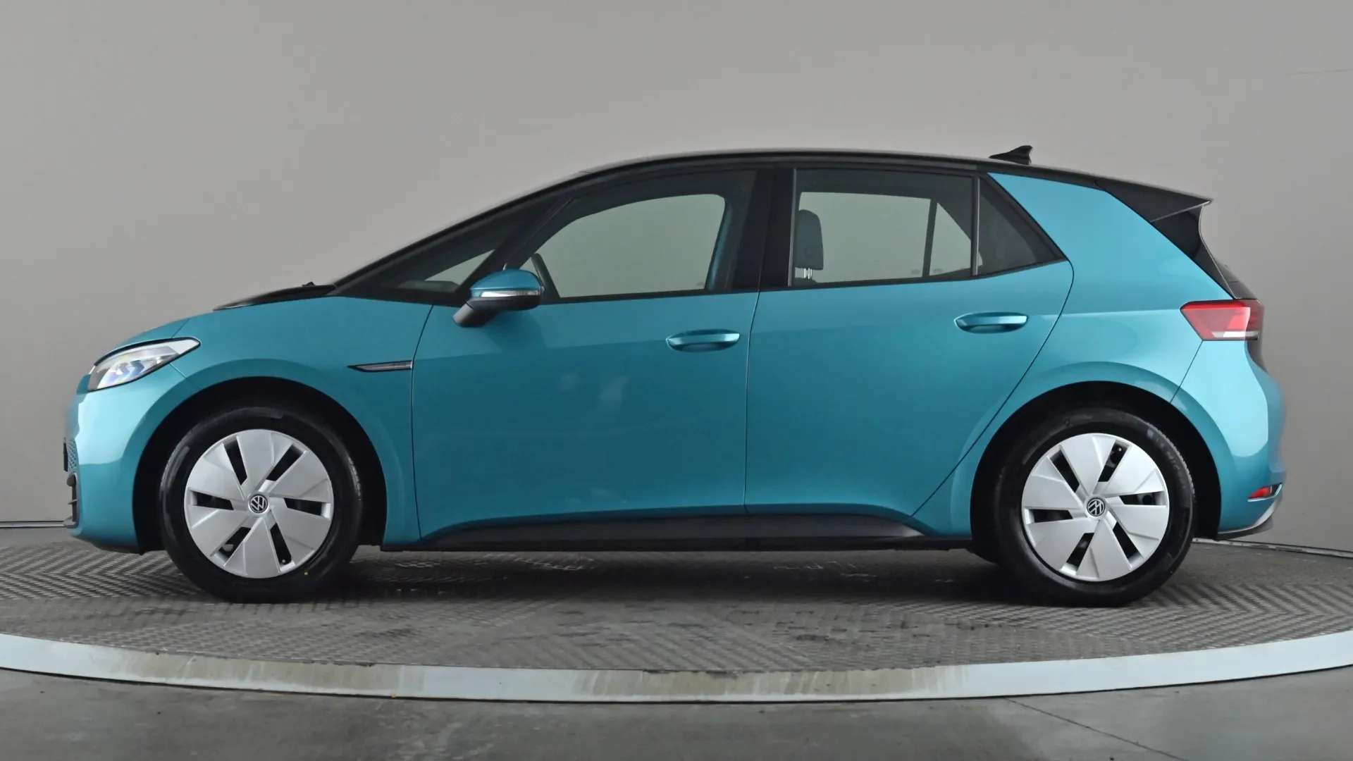 A 2023 VOLKSWAGEN ID.3 107KW Life Pro 58kWh Auto A 2023 VOLKSWAGEN ID.3 107KW Life Pro 58kWh Auto