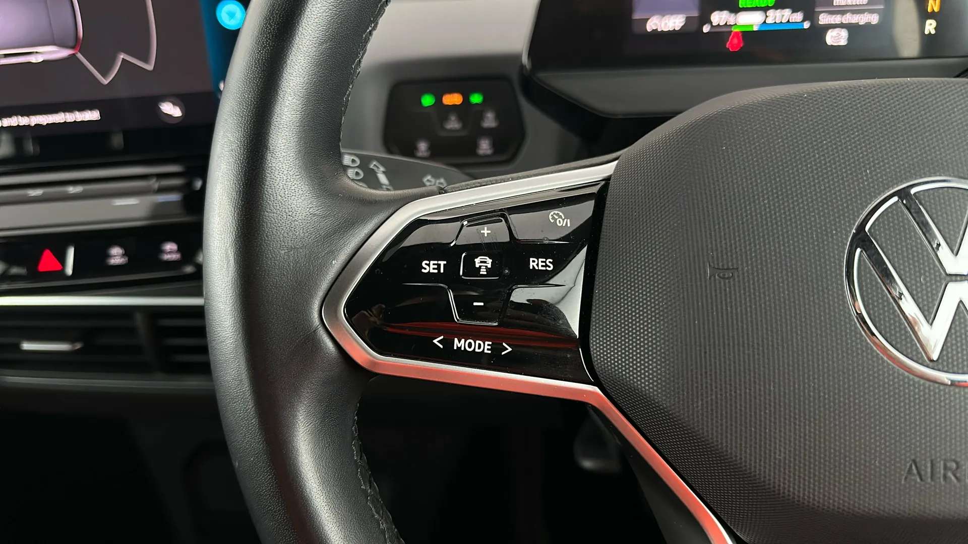 2023 VOLKSWAGEN ID.3 2023 VOLKSWAGEN ID.3