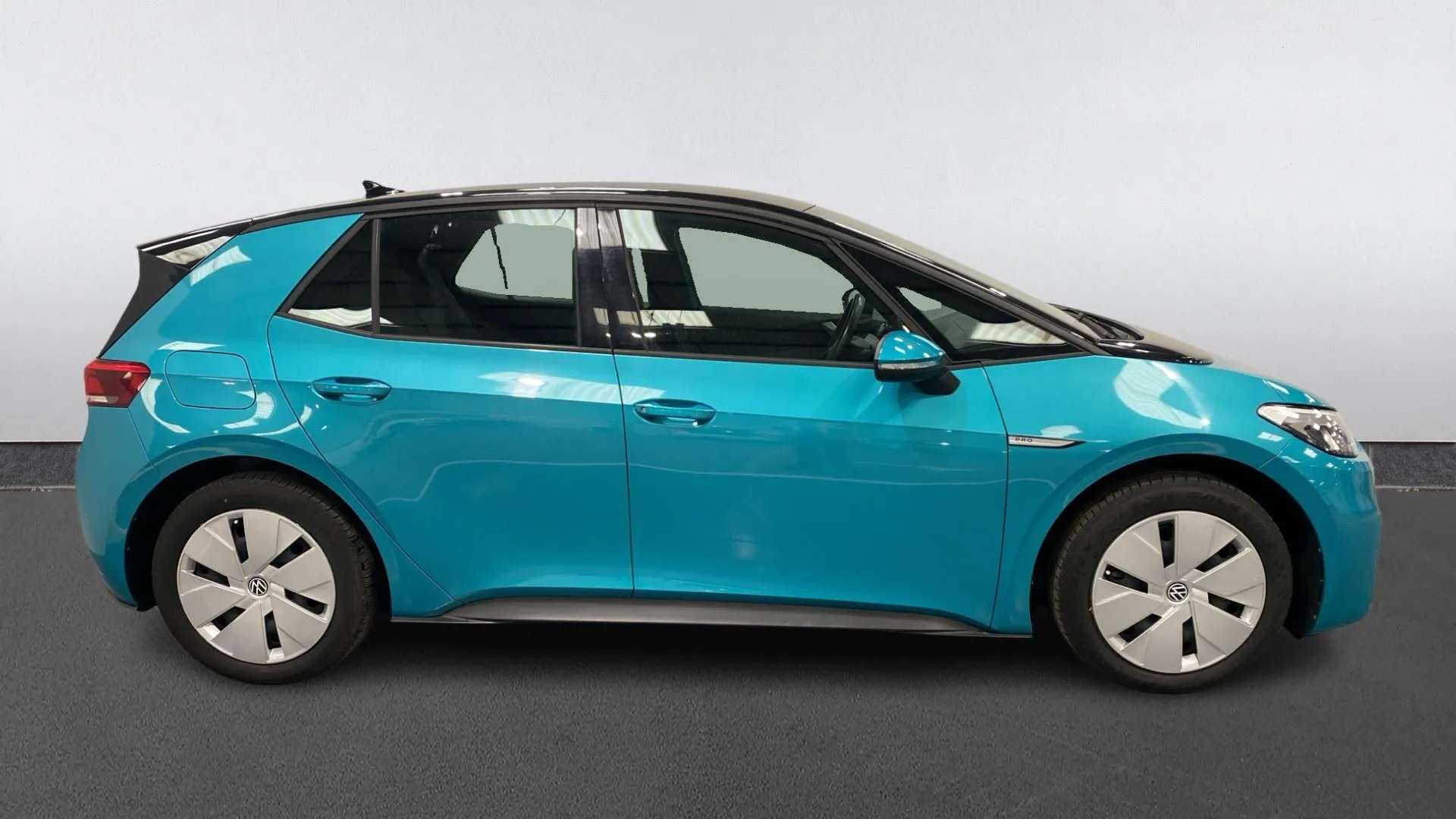 A 2022 VOLKSWAGEN ID.3 107KW Life Pro 58kWh Auto A 2022 VOLKSWAGEN ID.3 107KW Life Pro 58kWh Auto