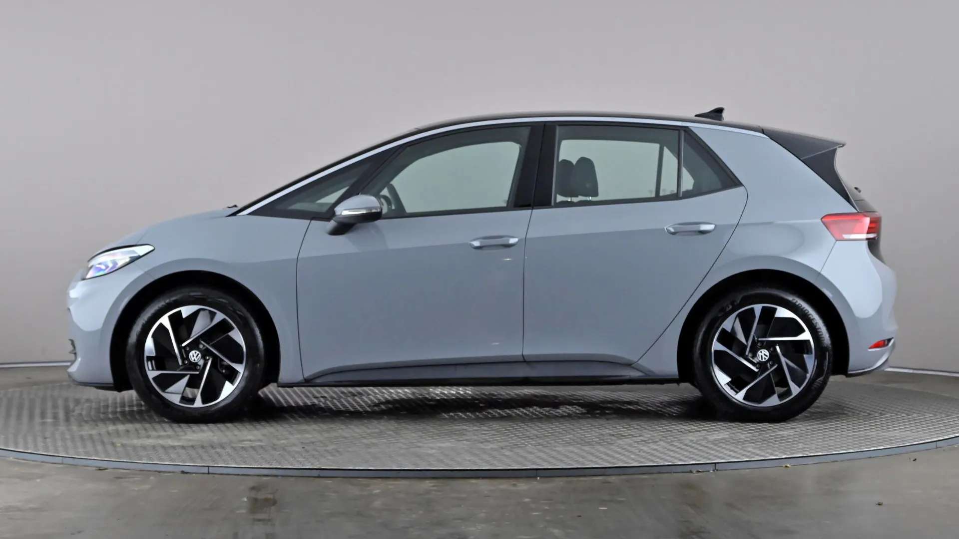 A 2023 VOLKSWAGEN ID.3 150kW Pro 58kWh Auto A 2023 VOLKSWAGEN ID.3 150kW Pro 58kWh Auto