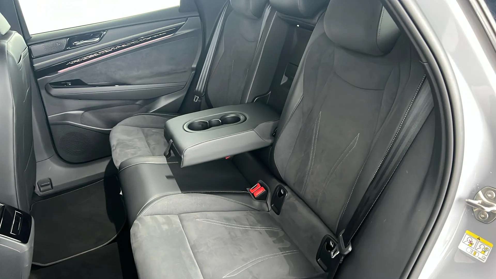 2024 VOLKSWAGEN ID.7 2024 VOLKSWAGEN ID.7