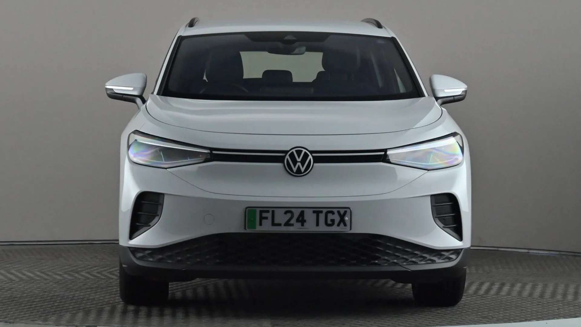 A 2024 VOLKSWAGEN ID.4 210kW Life Pro 77kWh Auto A 2024 VOLKSWAGEN ID.4 210kW Life Pro 77kWh Auto