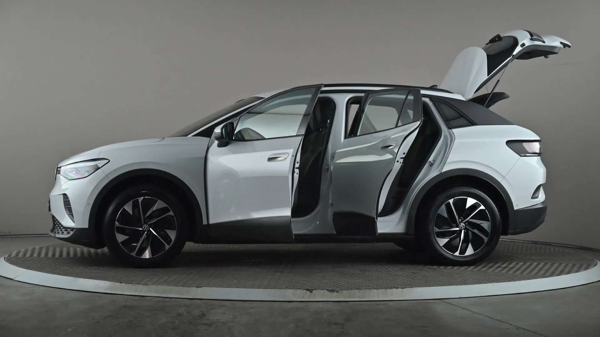 2024 VOLKSWAGEN ID.4 2024 VOLKSWAGEN ID.4