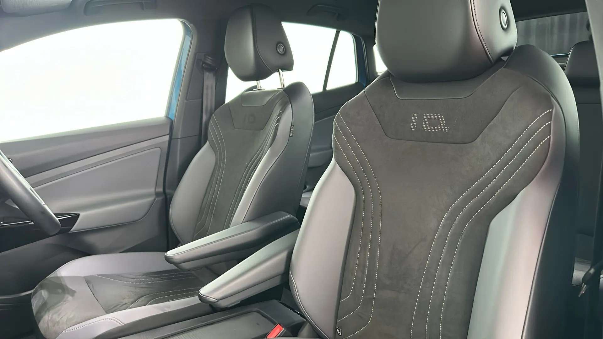 2025 VOLKSWAGEN ID.5 2025 VOLKSWAGEN ID.5