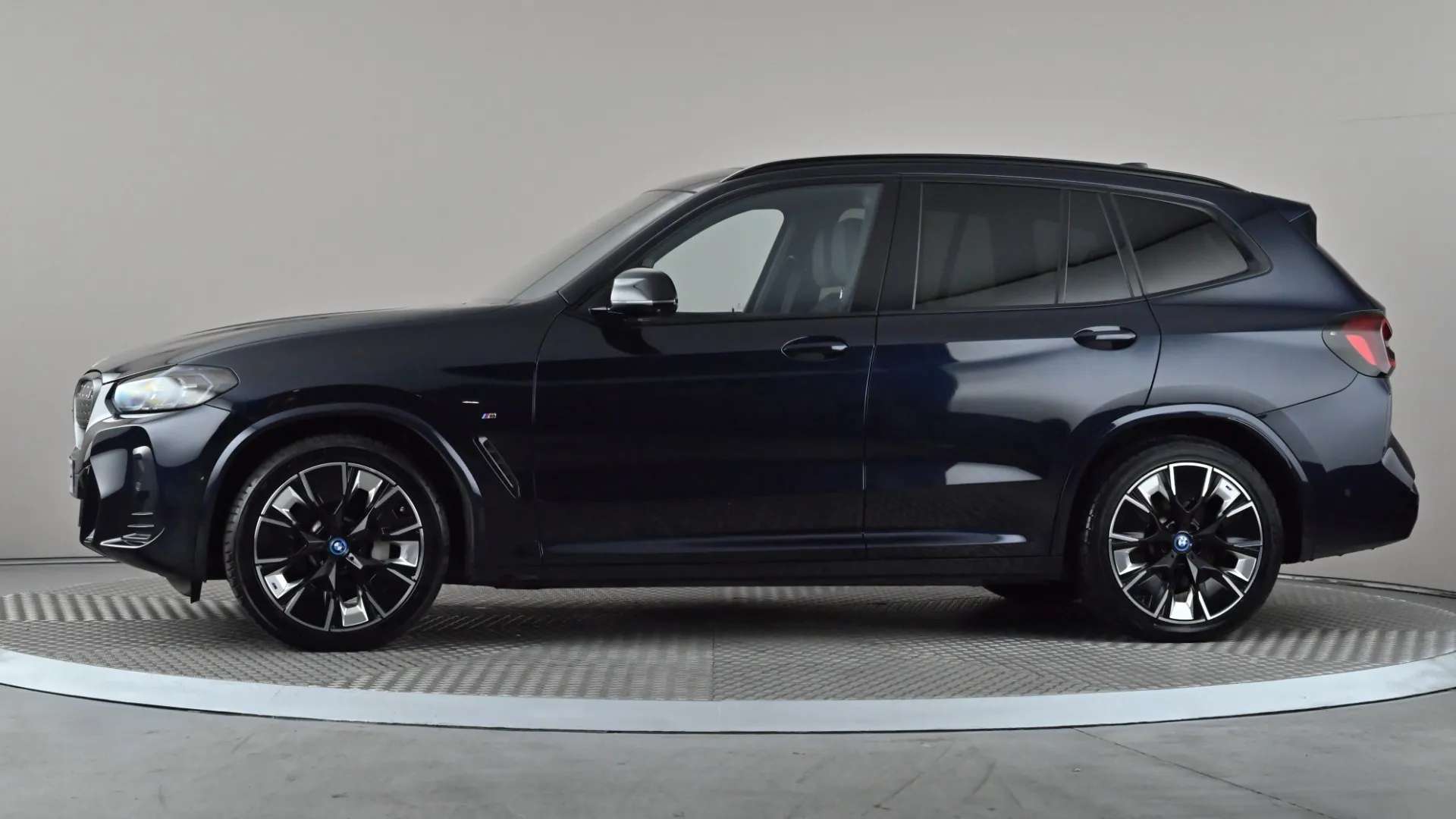 A 2023 BMW IX3 210kW M Sport Pro 80kWh Auto A 2023 BMW IX3 210kW M Sport Pro 80kWh Auto