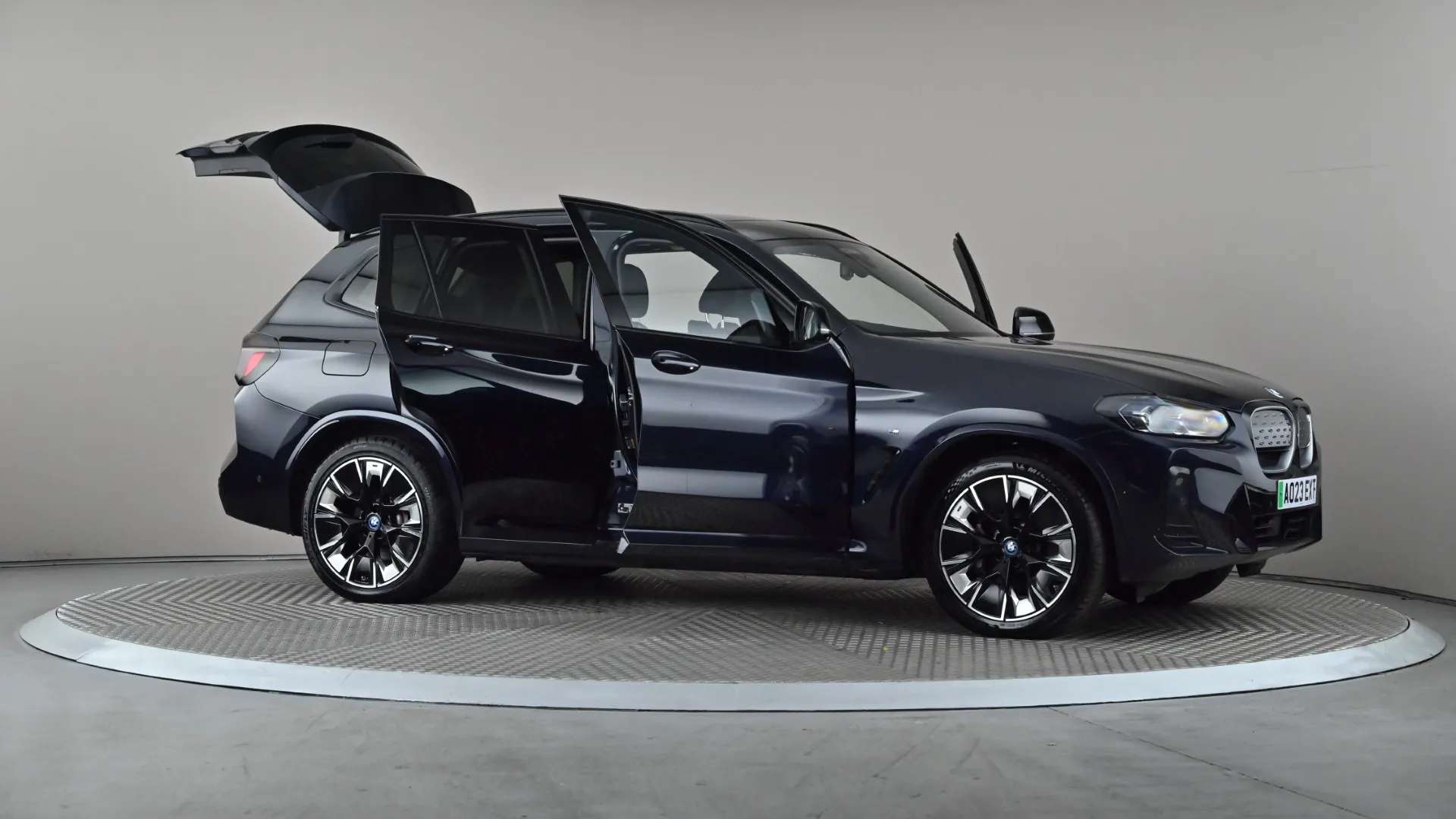 2023 BMW IX3 2023 BMW IX3