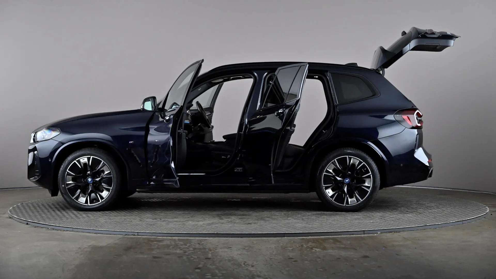 2023 BMW IX3 2023 BMW IX3