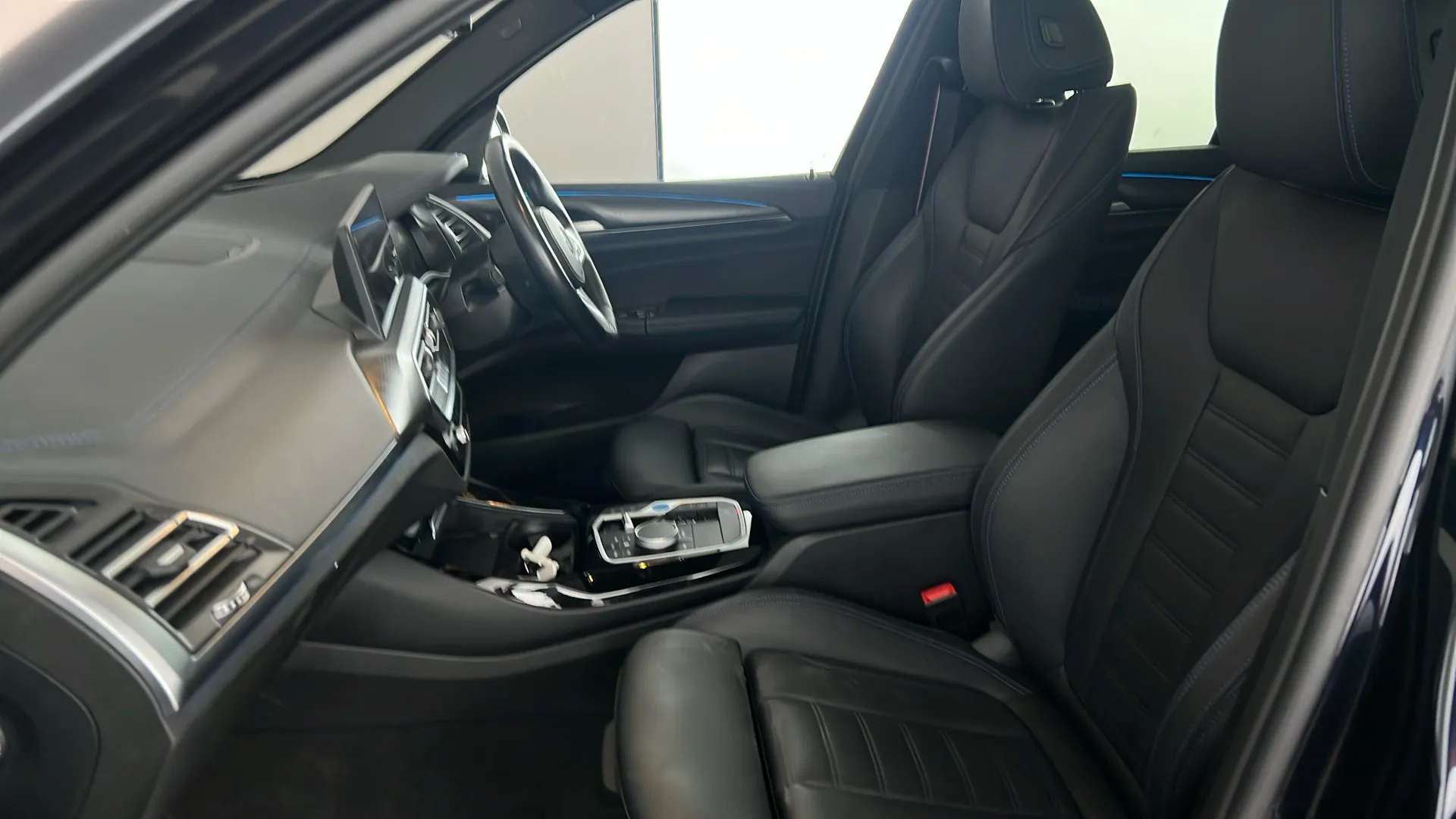 2023 BMW IX3 2023 BMW IX3