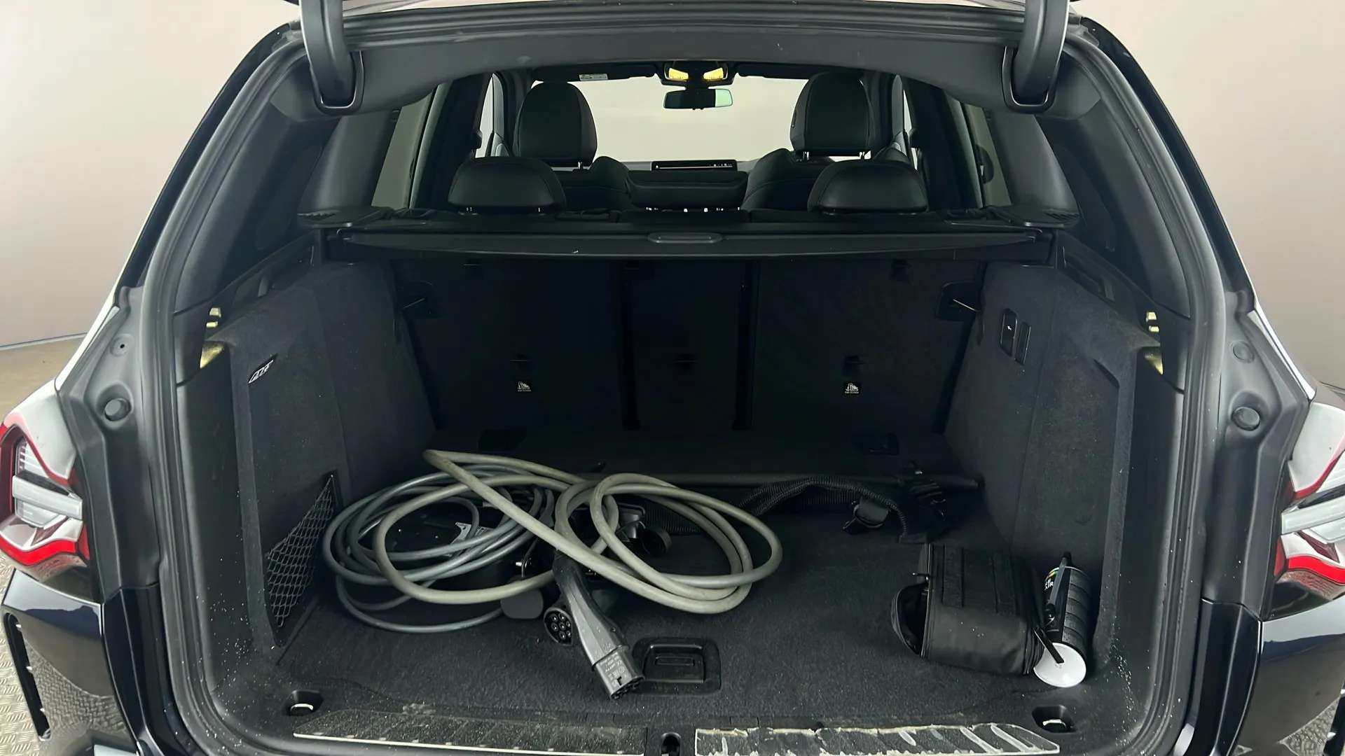 2023 BMW IX3 2023 BMW IX3