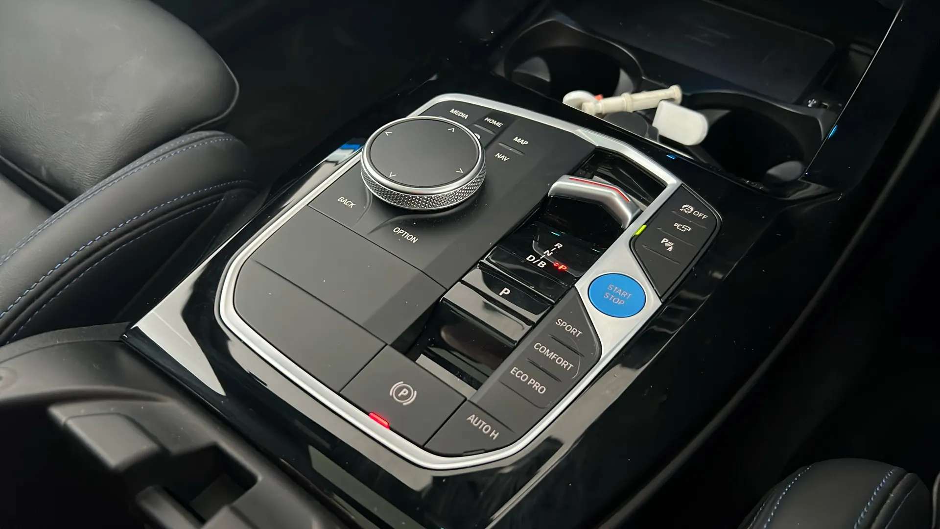 2023 BMW IX3 2023 BMW IX3