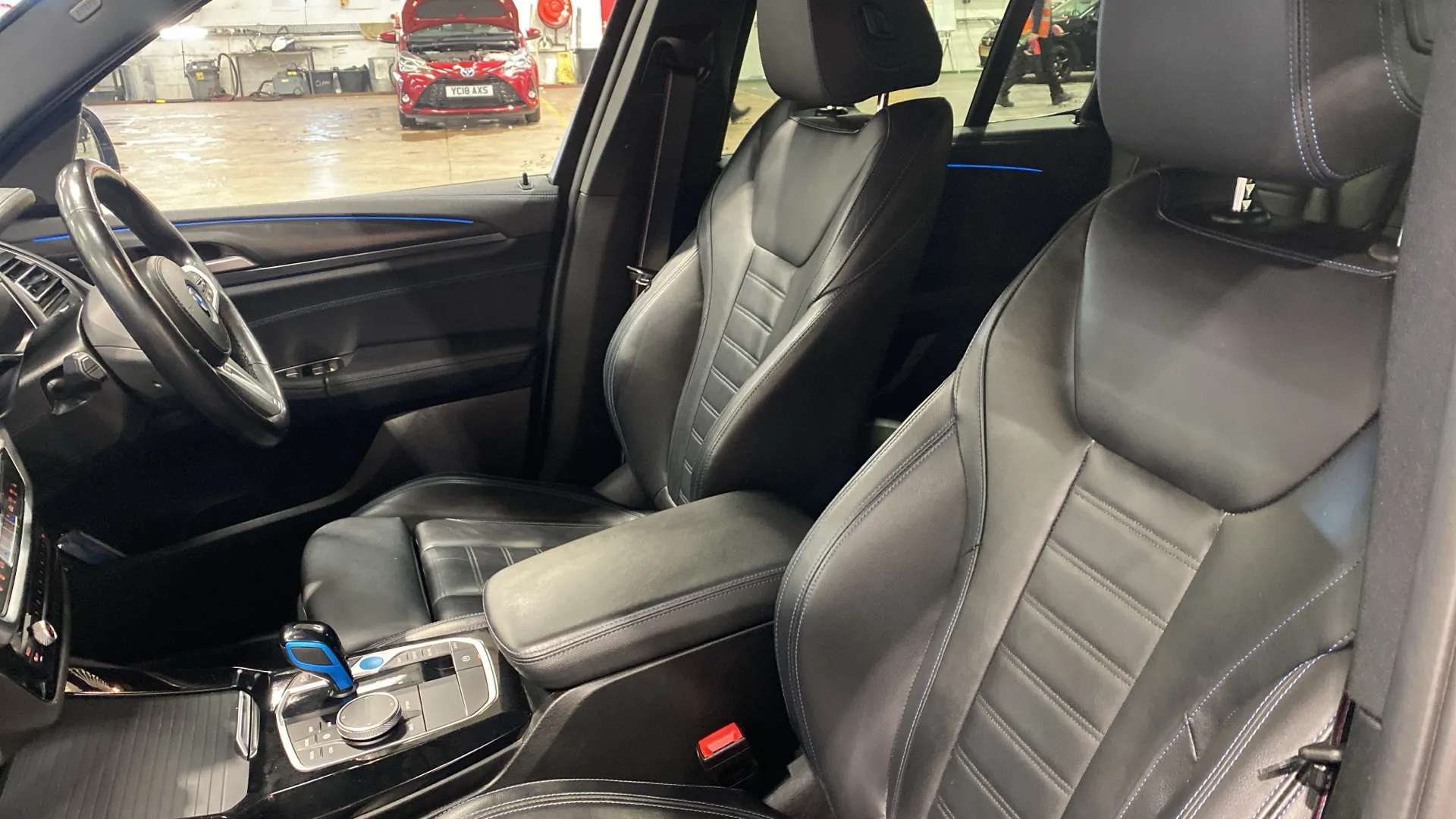 2023 BMW IX3 2023 BMW IX3