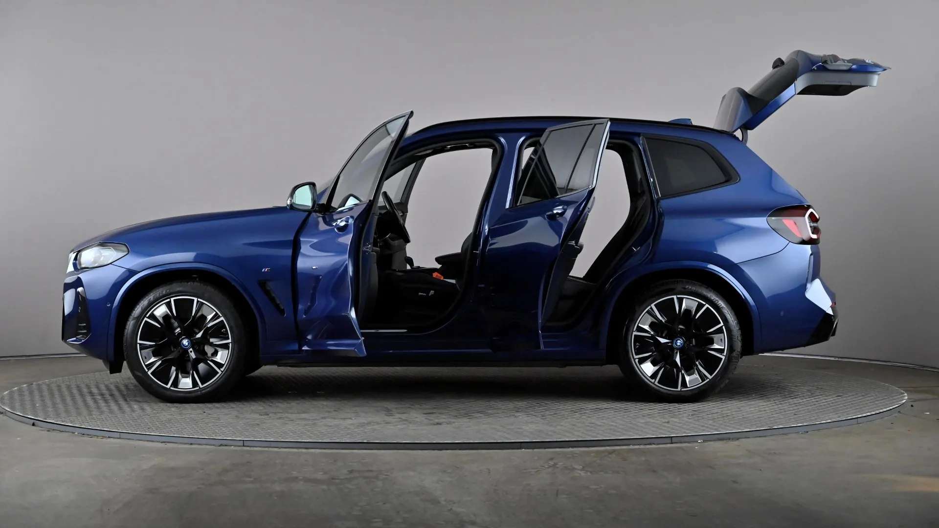 2023 BMW IX3 2023 BMW IX3