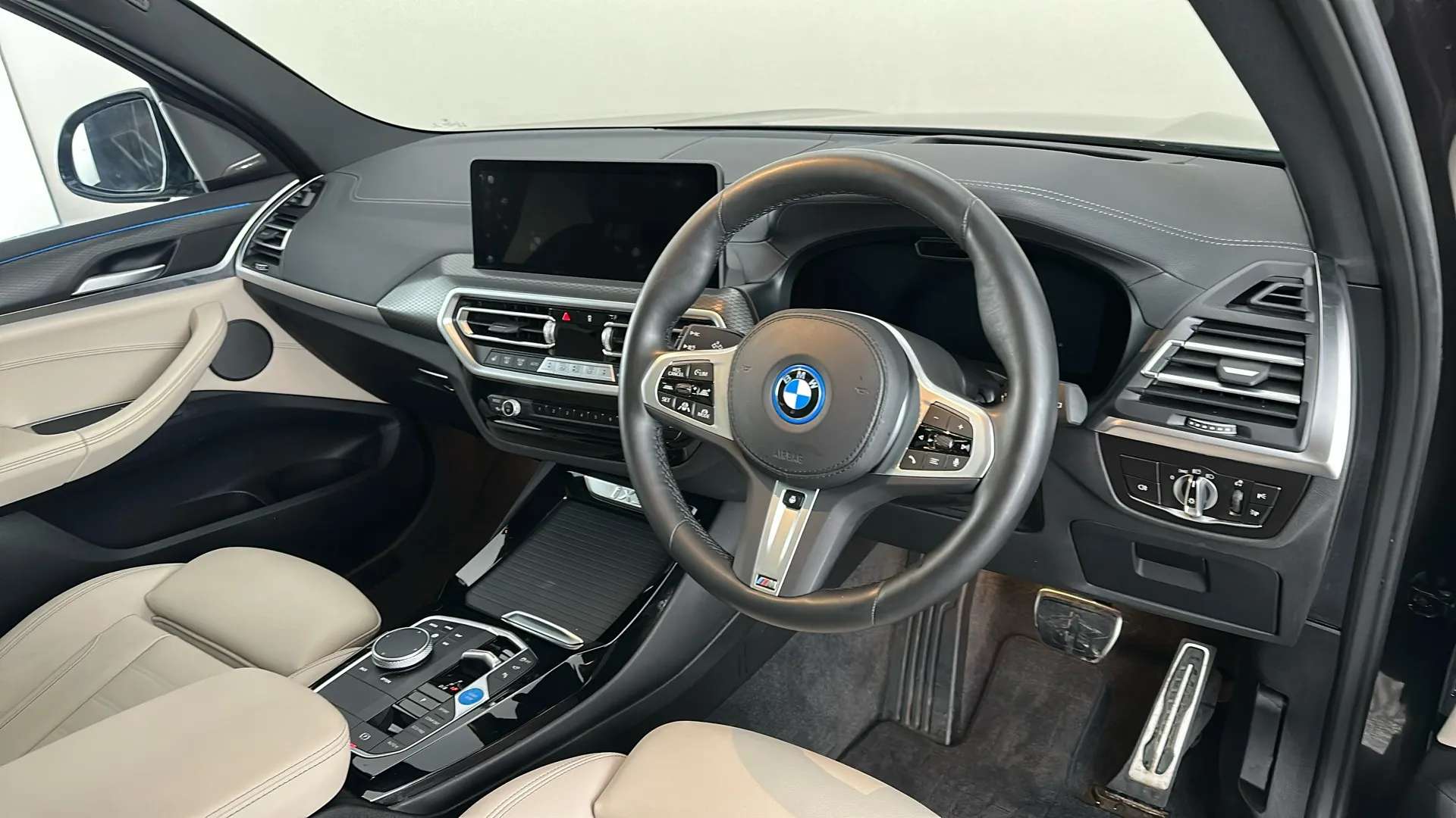 2024 BMW IX3 2024 BMW IX3