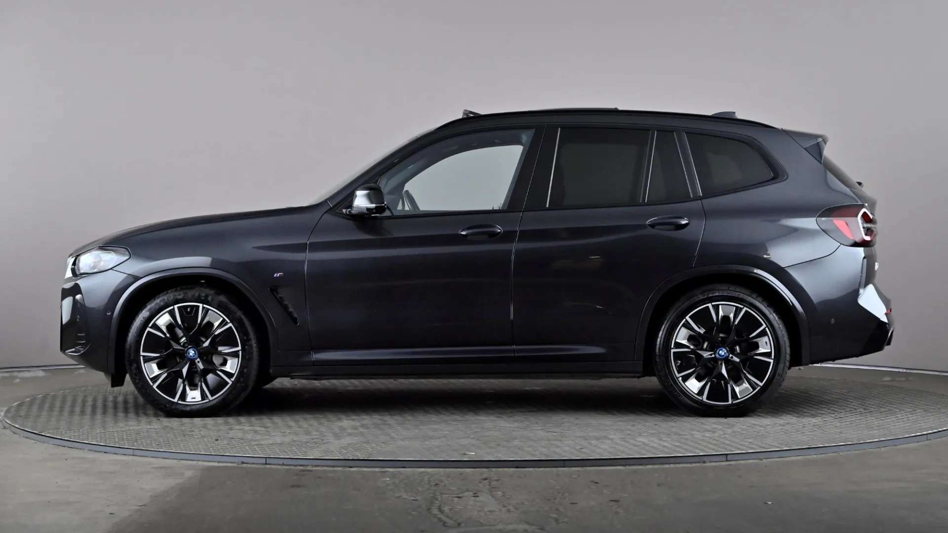 A 2023 BMW IX3 210kW M Sport Pro 80kWh Auto A 2023 BMW IX3 210kW M Sport Pro 80kWh Auto