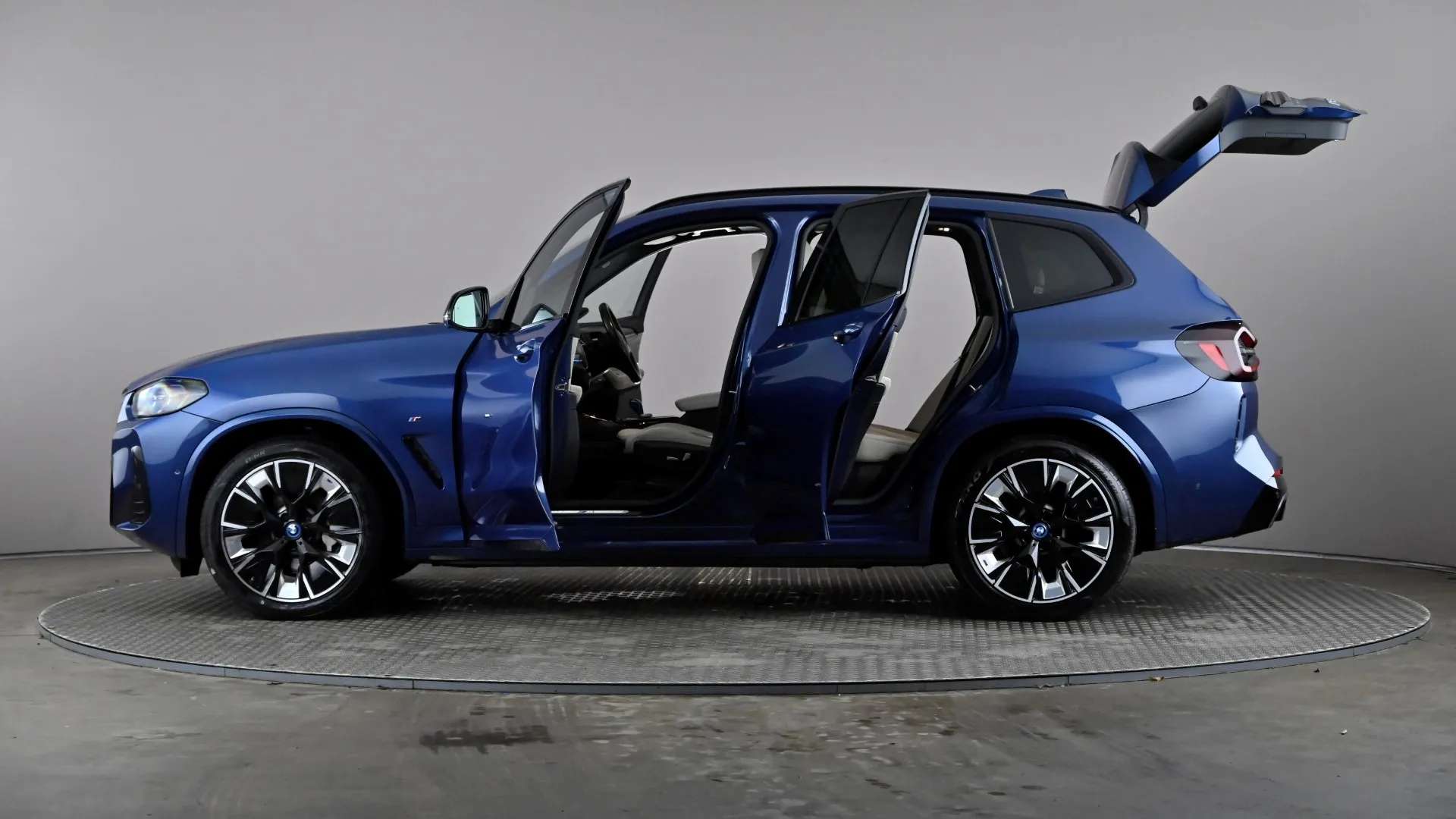 2022 BMW IX3 2022 BMW IX3