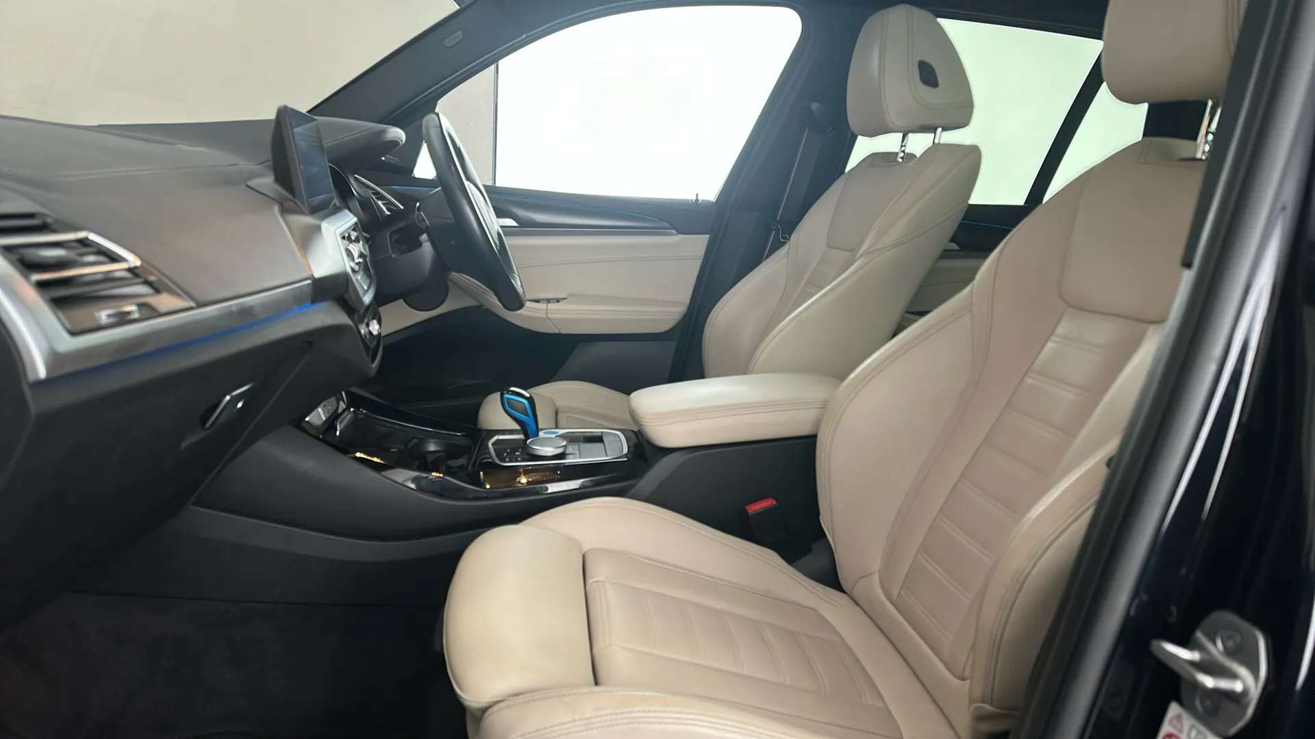 2022 BMW IX3 2022 BMW IX3