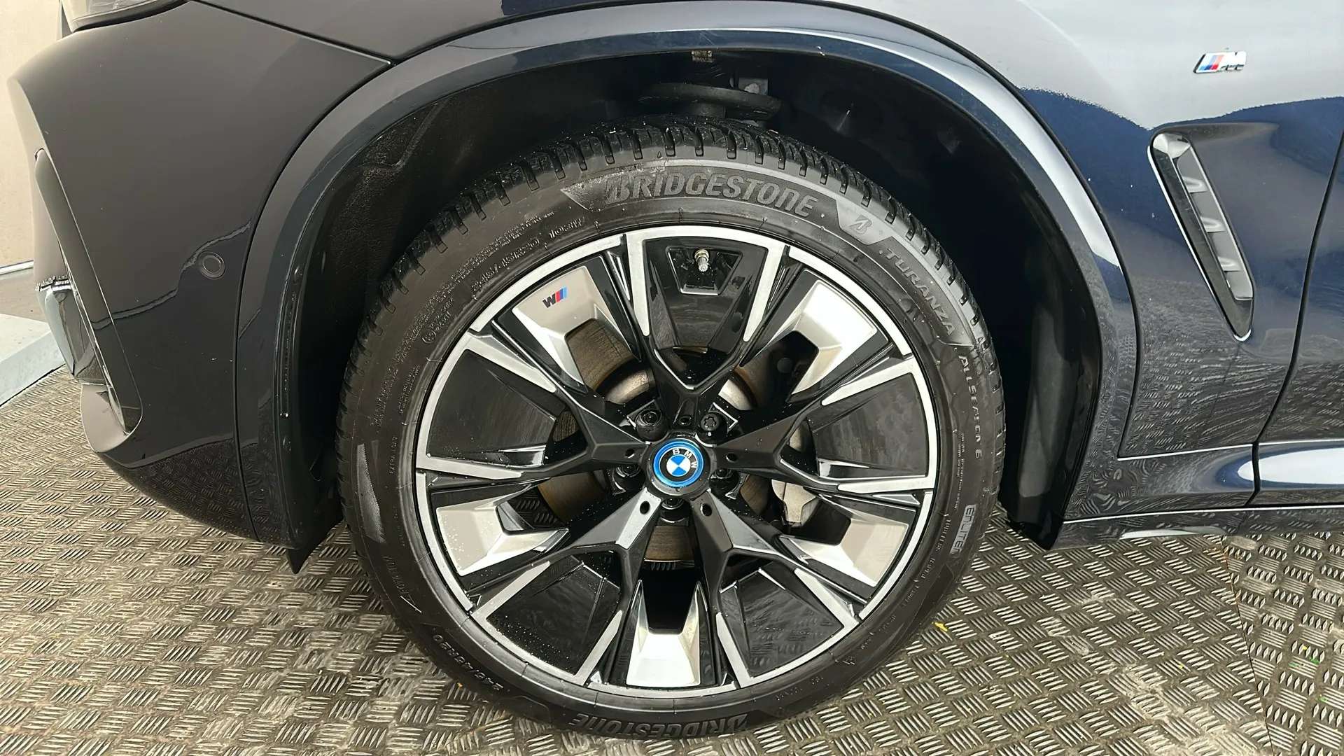 2022 BMW IX3 2022 BMW IX3