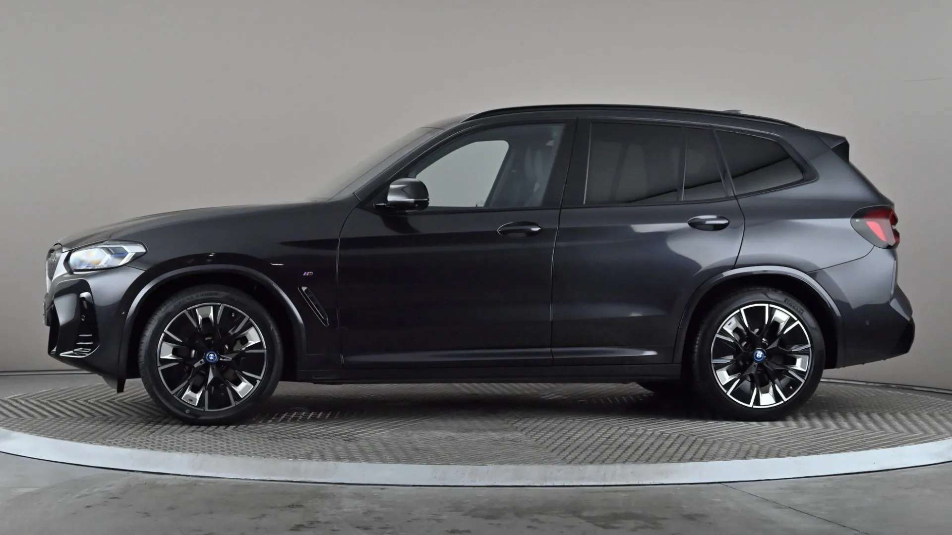A 2023 BMW IX3 210kW M Sport Pro 80kWh Auto A 2023 BMW IX3 210kW M Sport Pro 80kWh Auto
