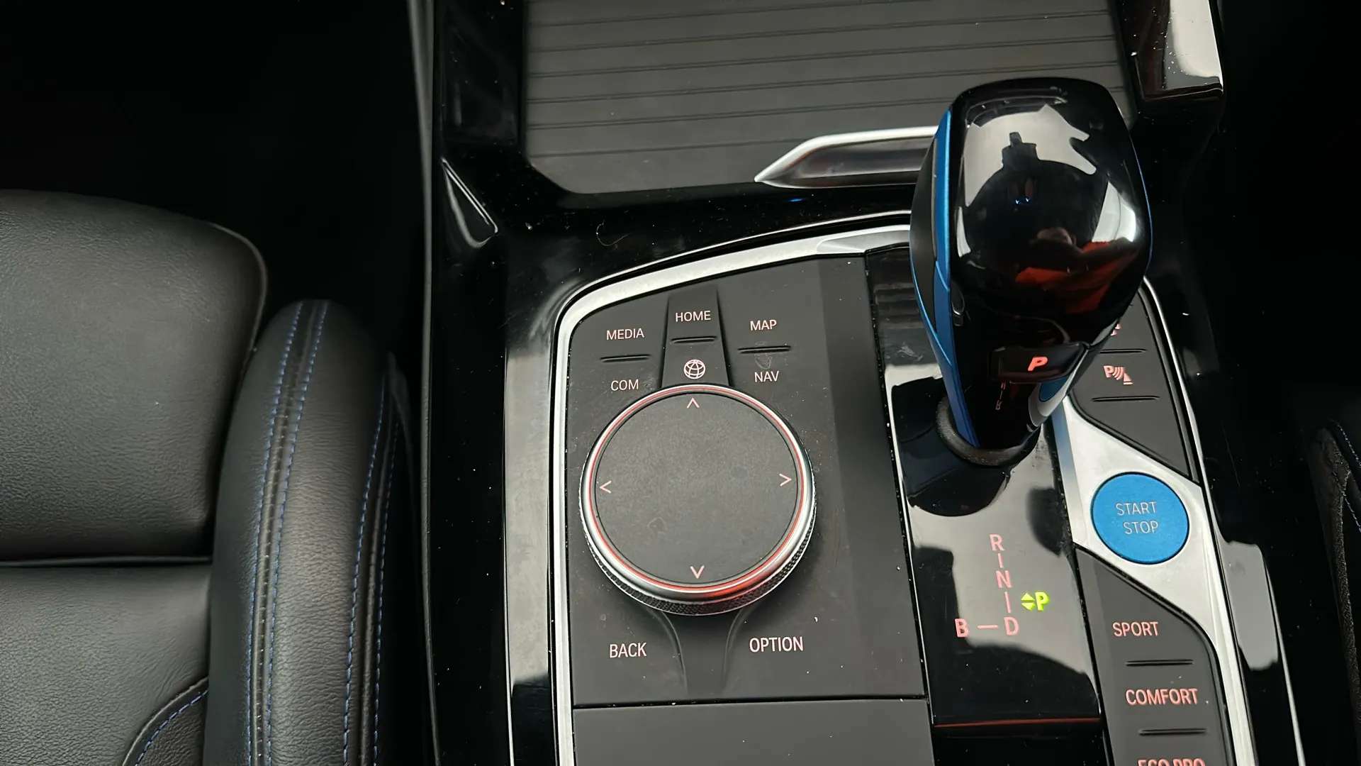 2023 BMW IX3 2023 BMW IX3