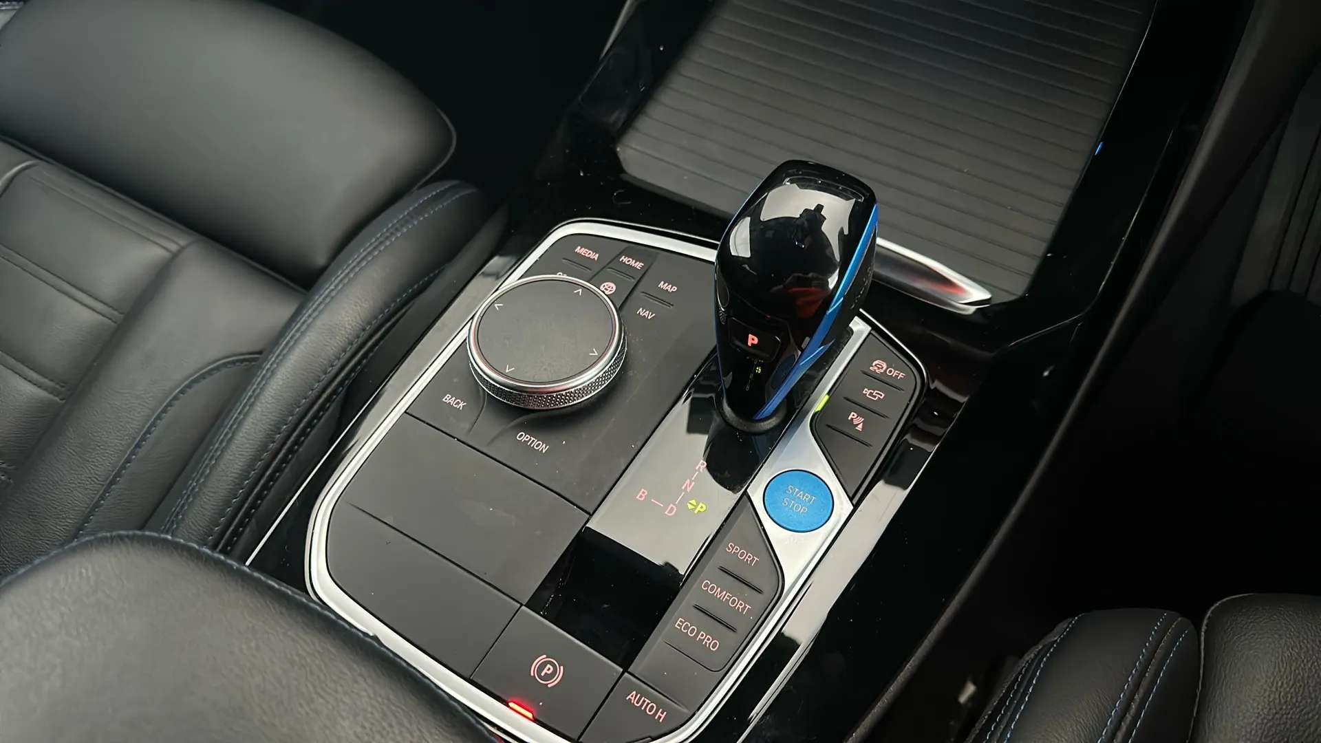 2023 BMW IX3 2023 BMW IX3