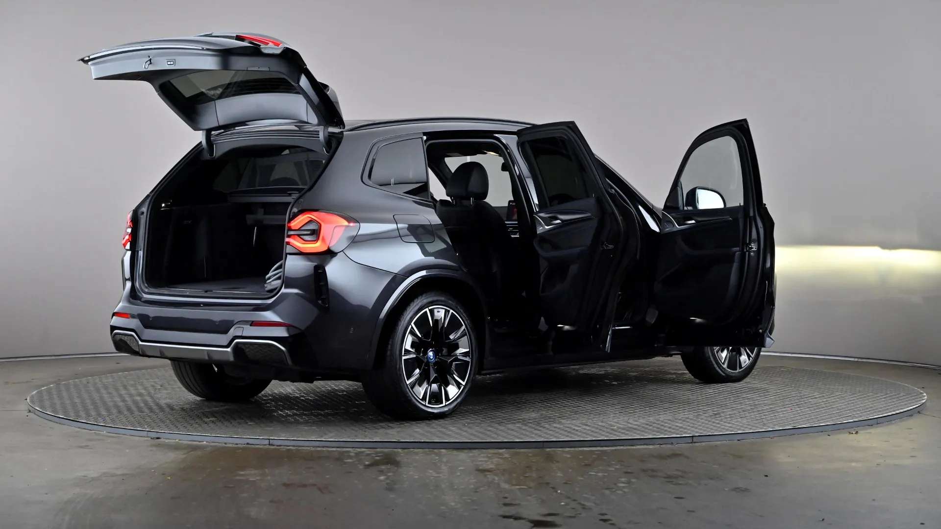 2023 BMW IX3 2023 BMW IX3