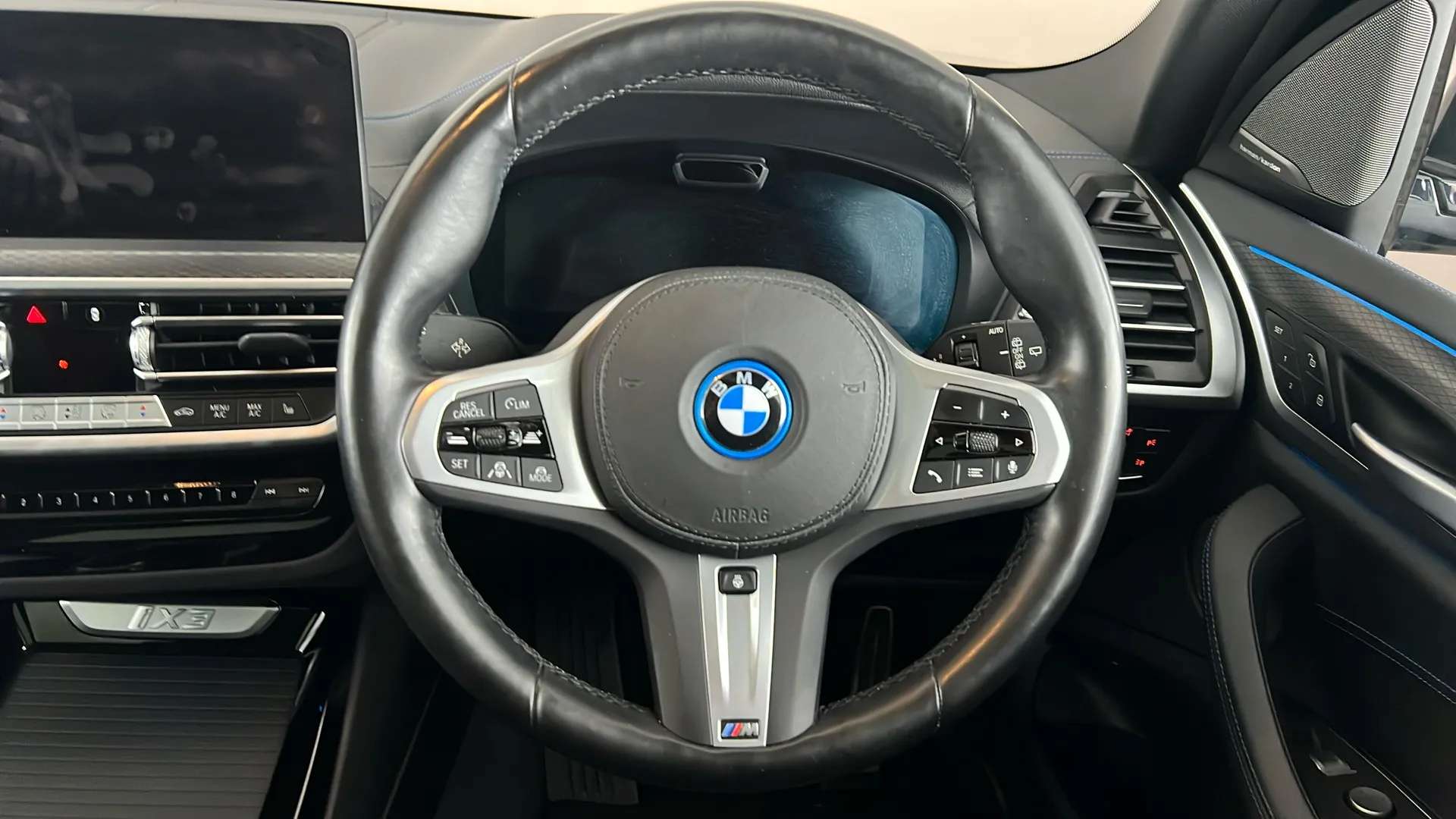 2022 BMW IX3 2022 BMW IX3