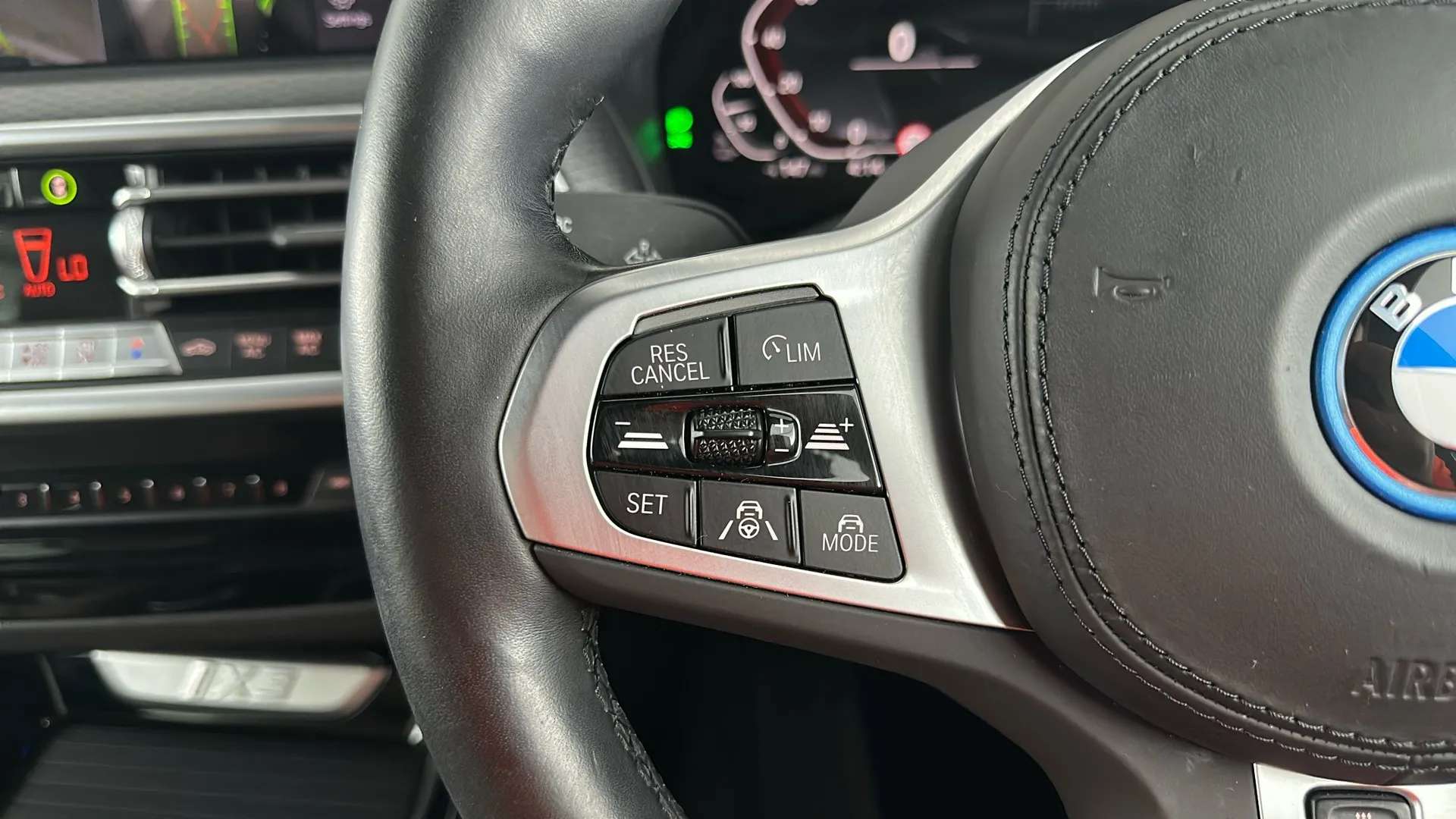 2023 BMW IX3 2023 BMW IX3
