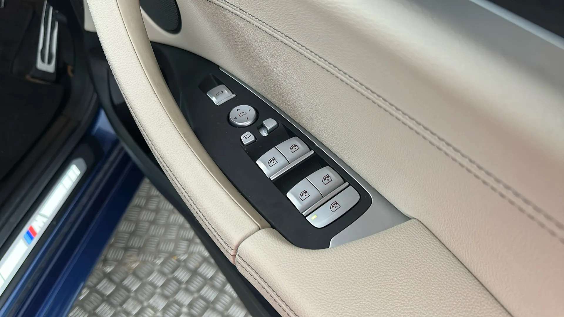 2023 BMW IX3 2023 BMW IX3