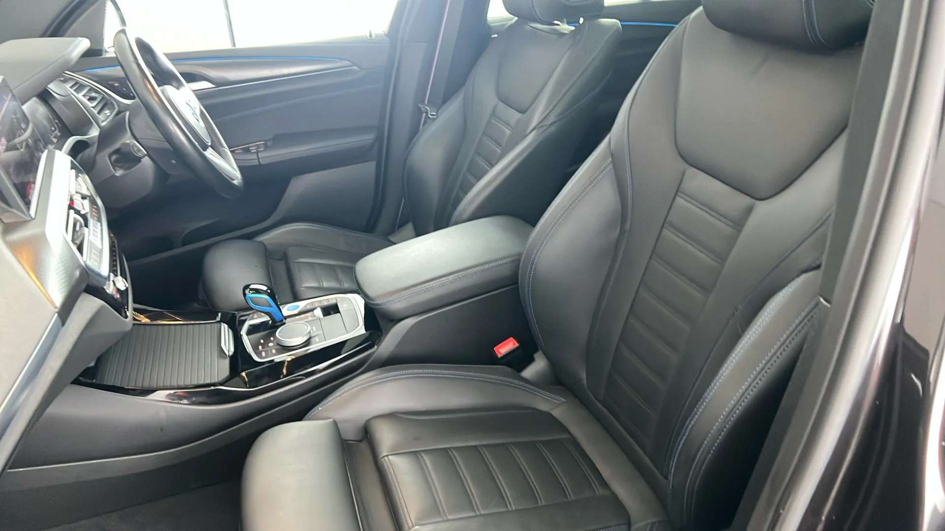 2022 BMW IX3 2022 BMW IX3