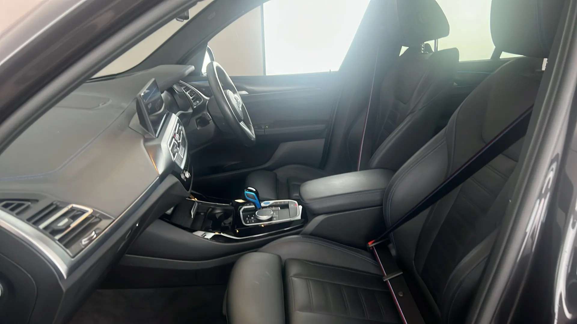 2023 BMW IX3 2023 BMW IX3