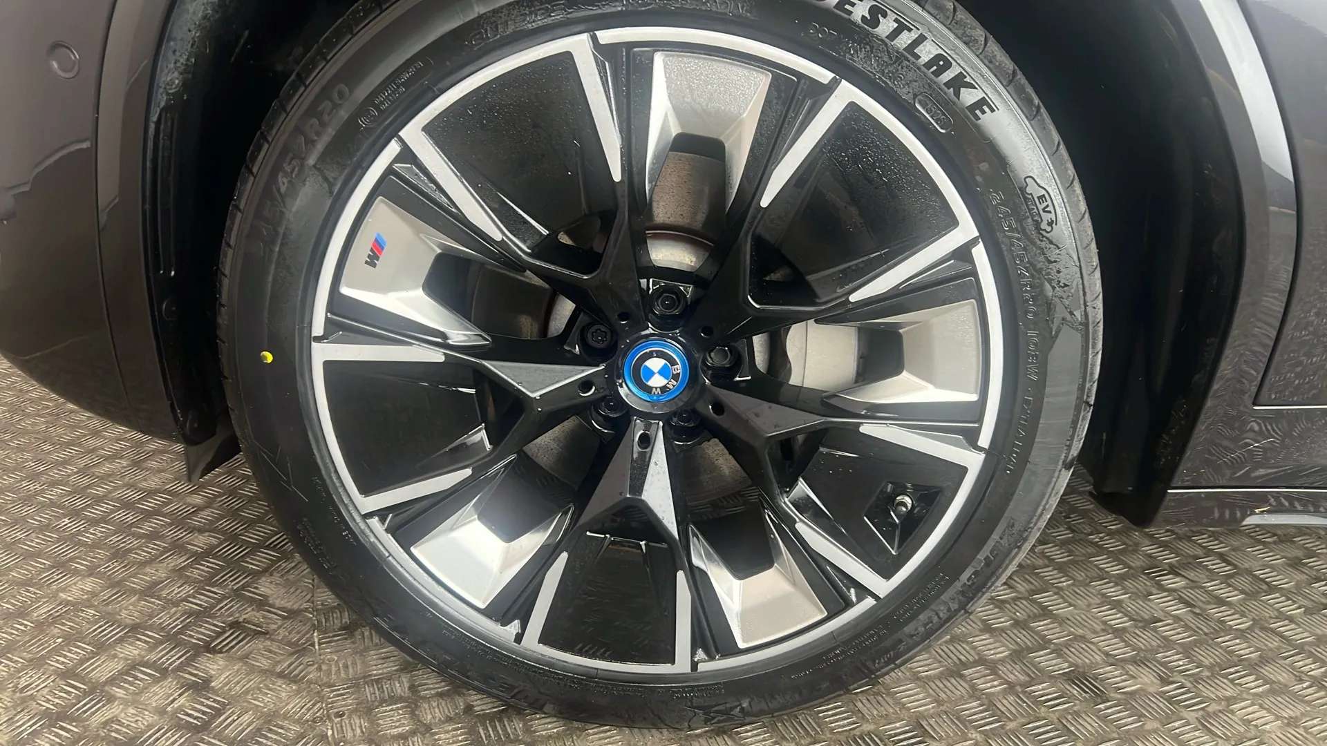 2023 BMW IX3 2023 BMW IX3