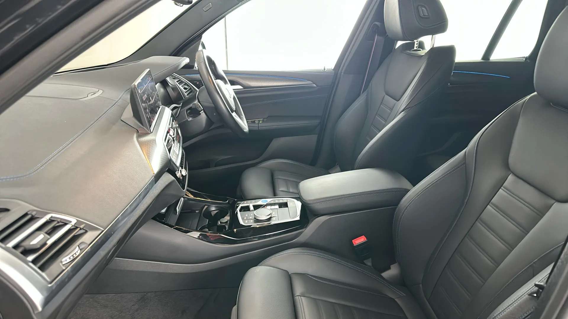 2023 BMW IX3 2023 BMW IX3