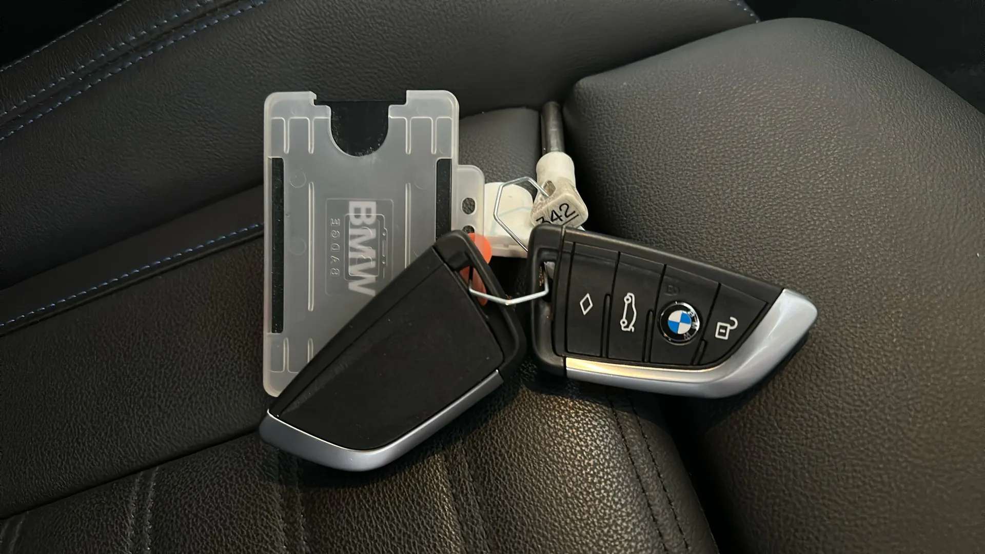 2023 BMW IX3 2023 BMW IX3