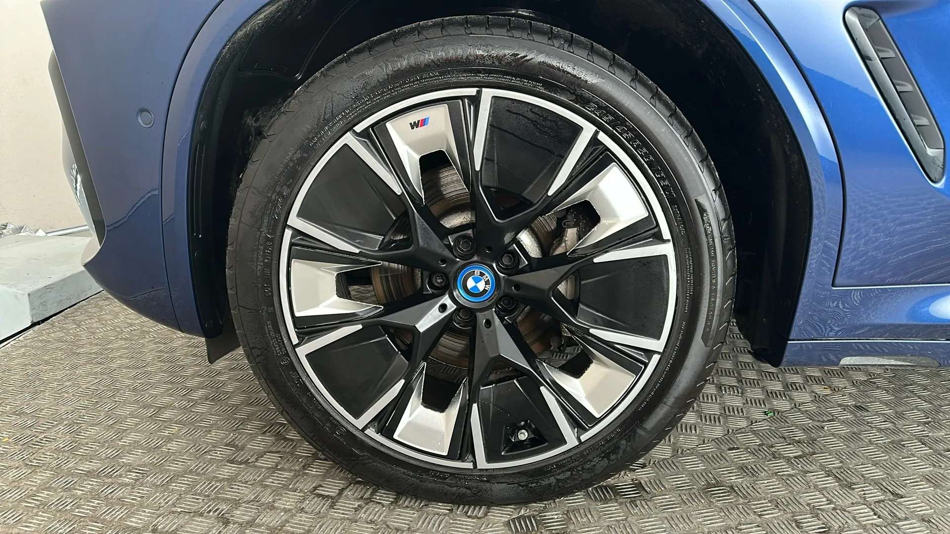 2022 BMW IX3 2022 BMW IX3