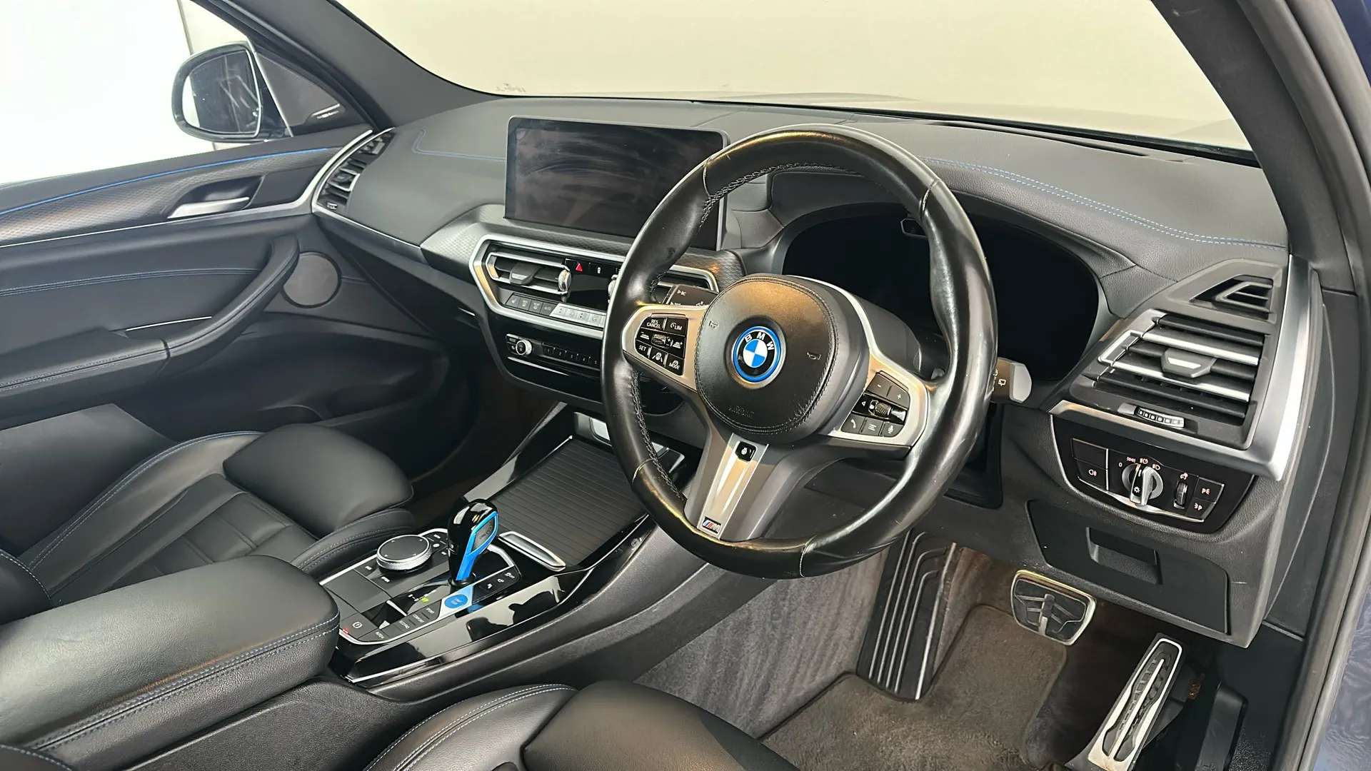 2022 BMW IX3 2022 BMW IX3