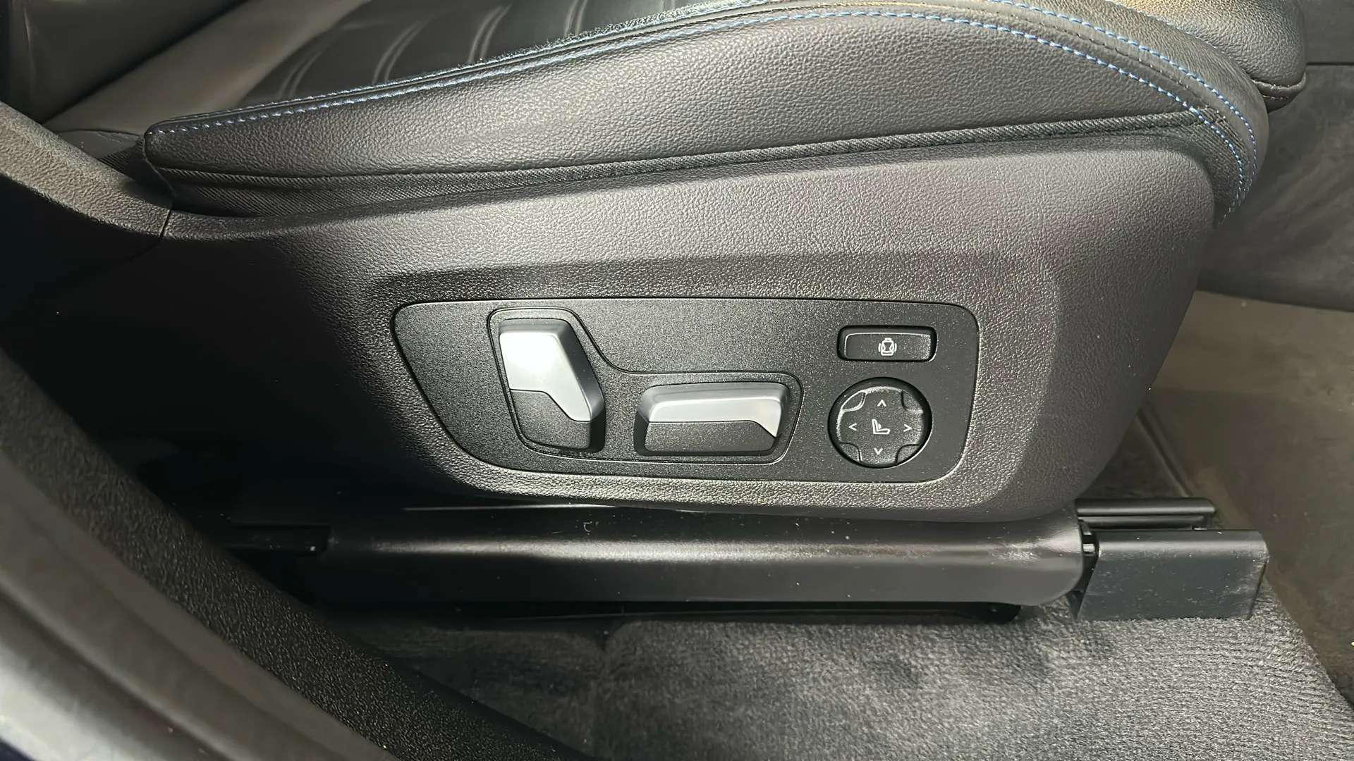 2022 BMW IX3 2022 BMW IX3