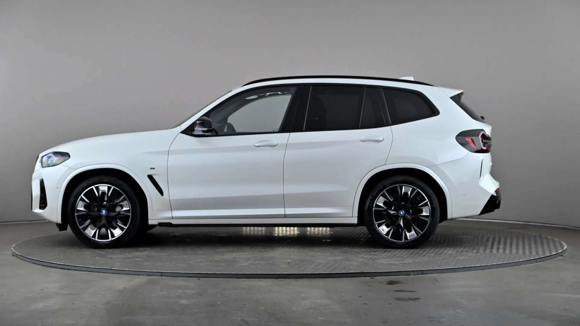 2022 BMW IX3 2022 BMW IX3