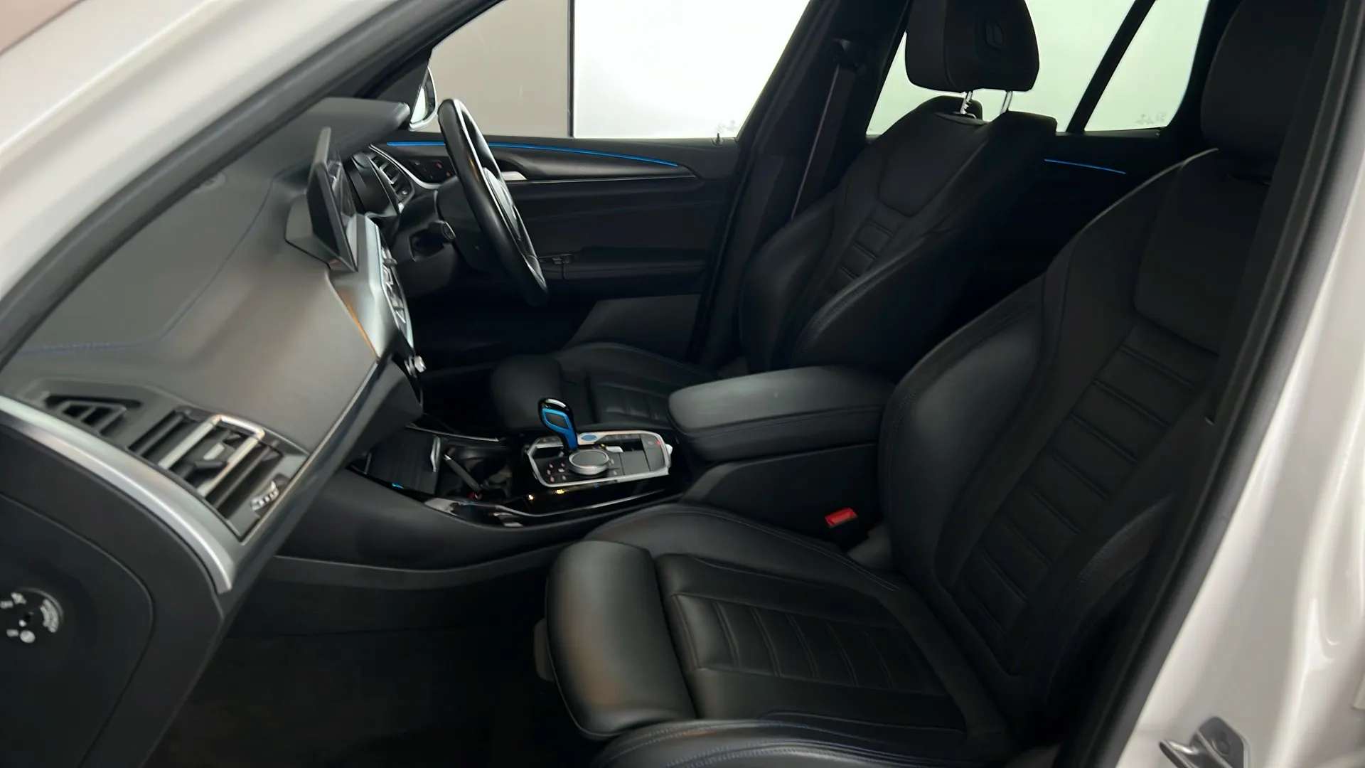 2022 BMW IX3 2022 BMW IX3