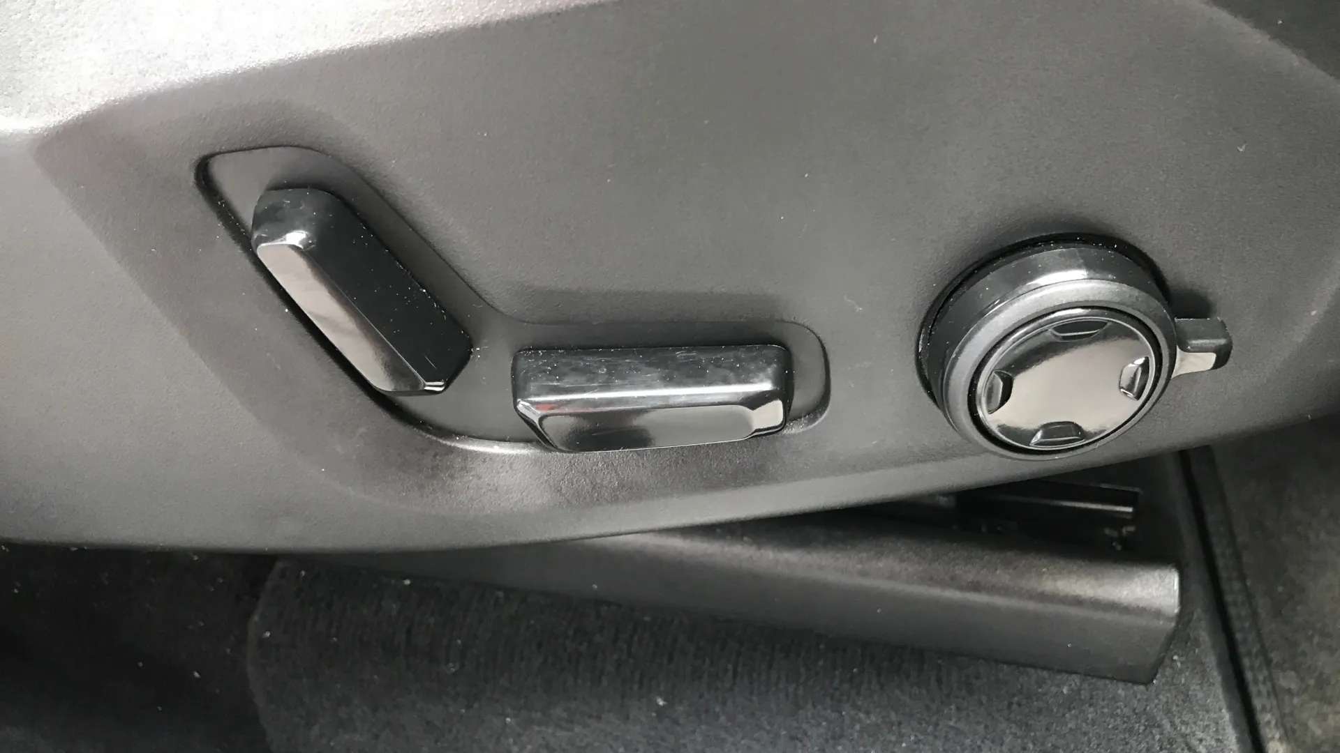 2018 VOLVO XC90 2018 VOLVO XC90