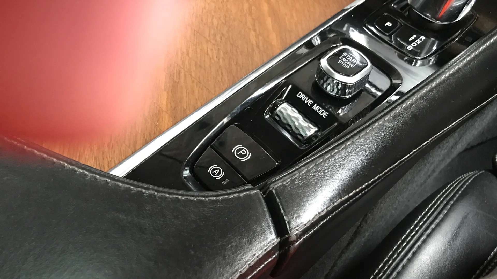 2018 VOLVO XC90 2018 VOLVO XC90