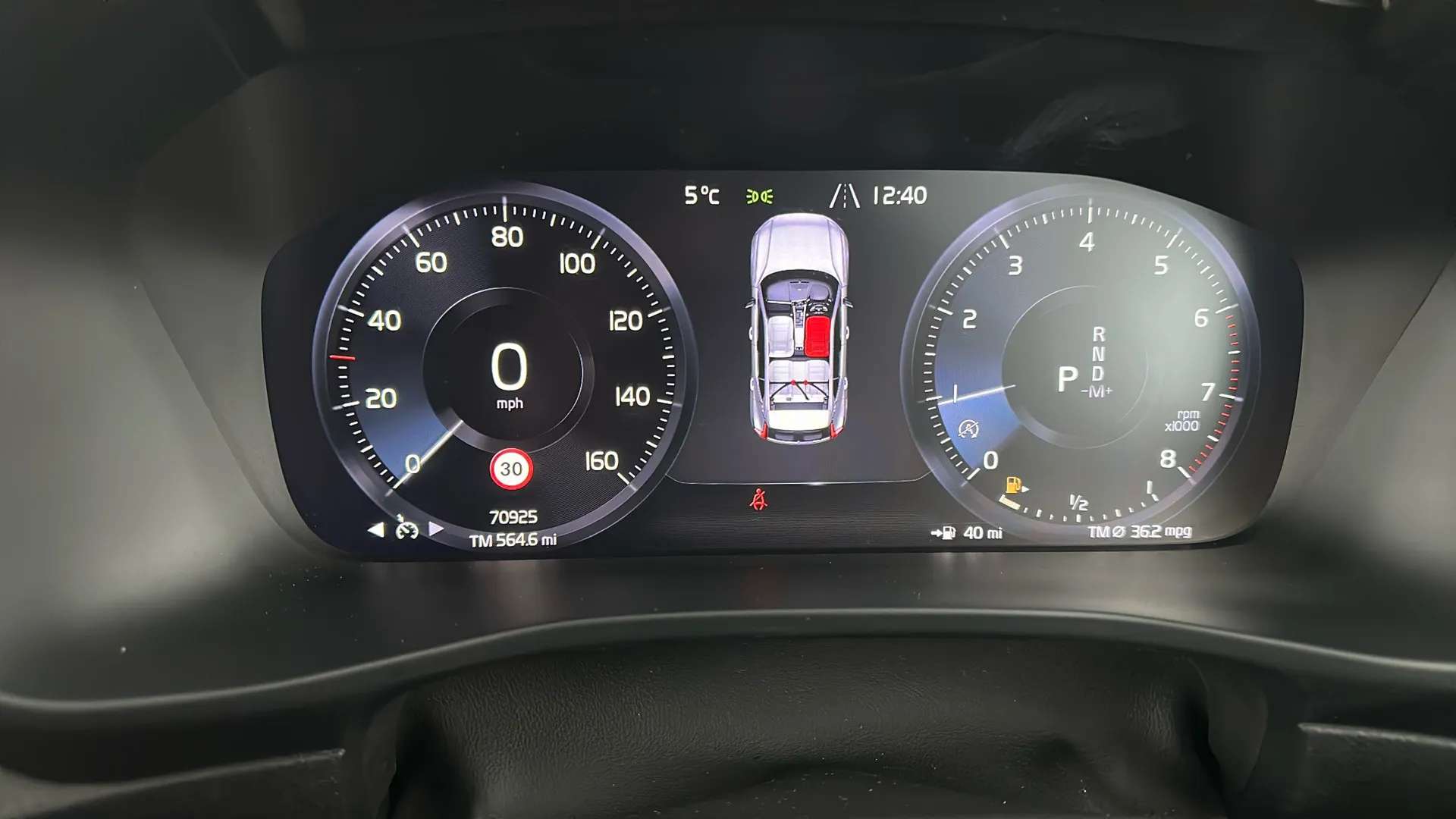 2021 VOLVO XC40 2021 VOLVO XC40