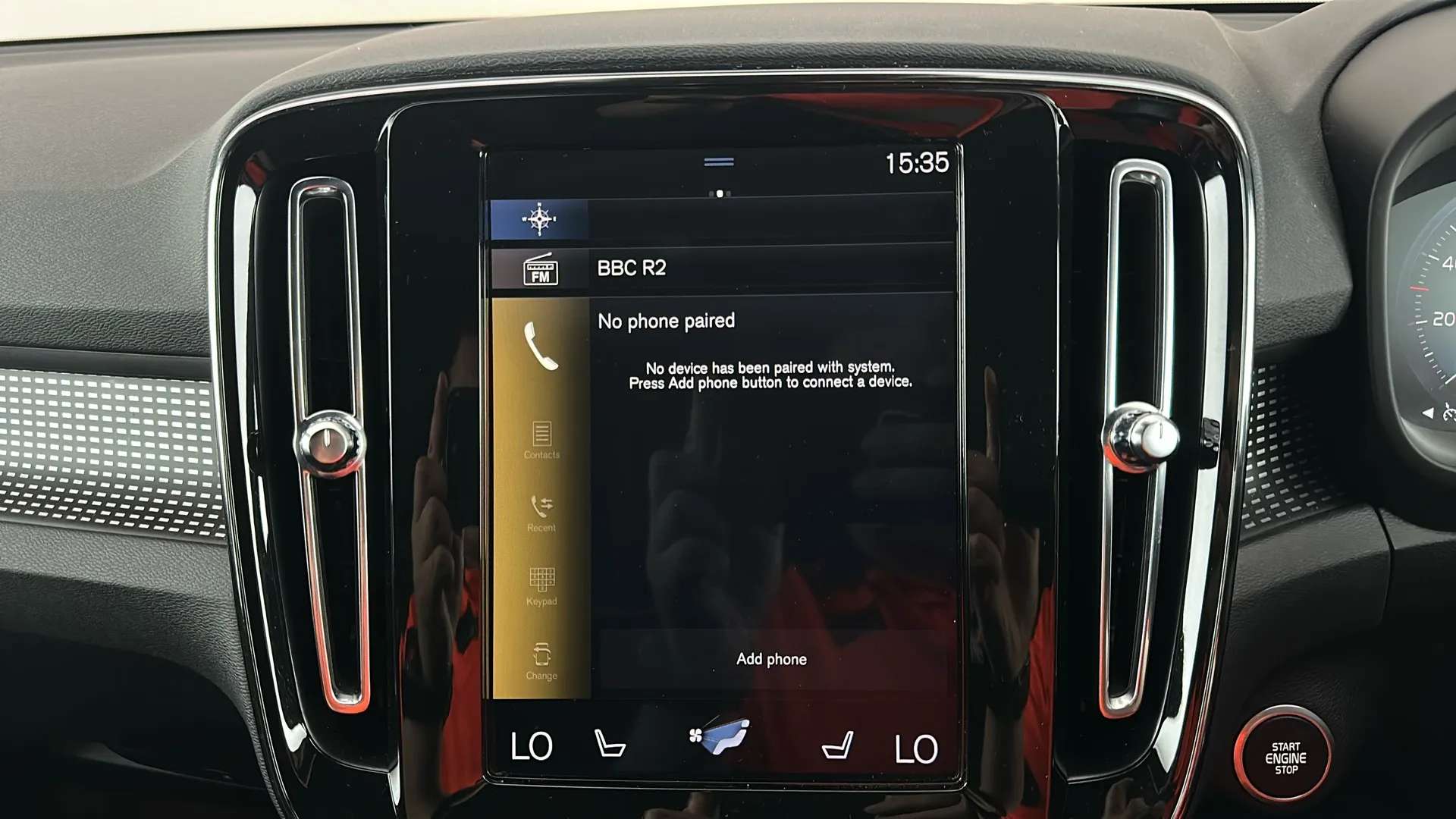 2020 VOLVO XC40 2020 VOLVO XC40