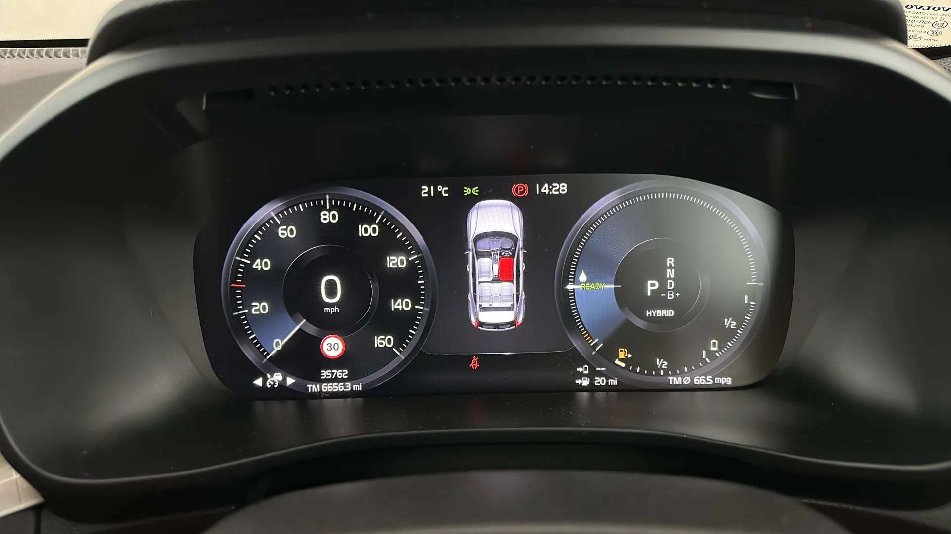 2020 VOLVO XC40 2020 VOLVO XC40